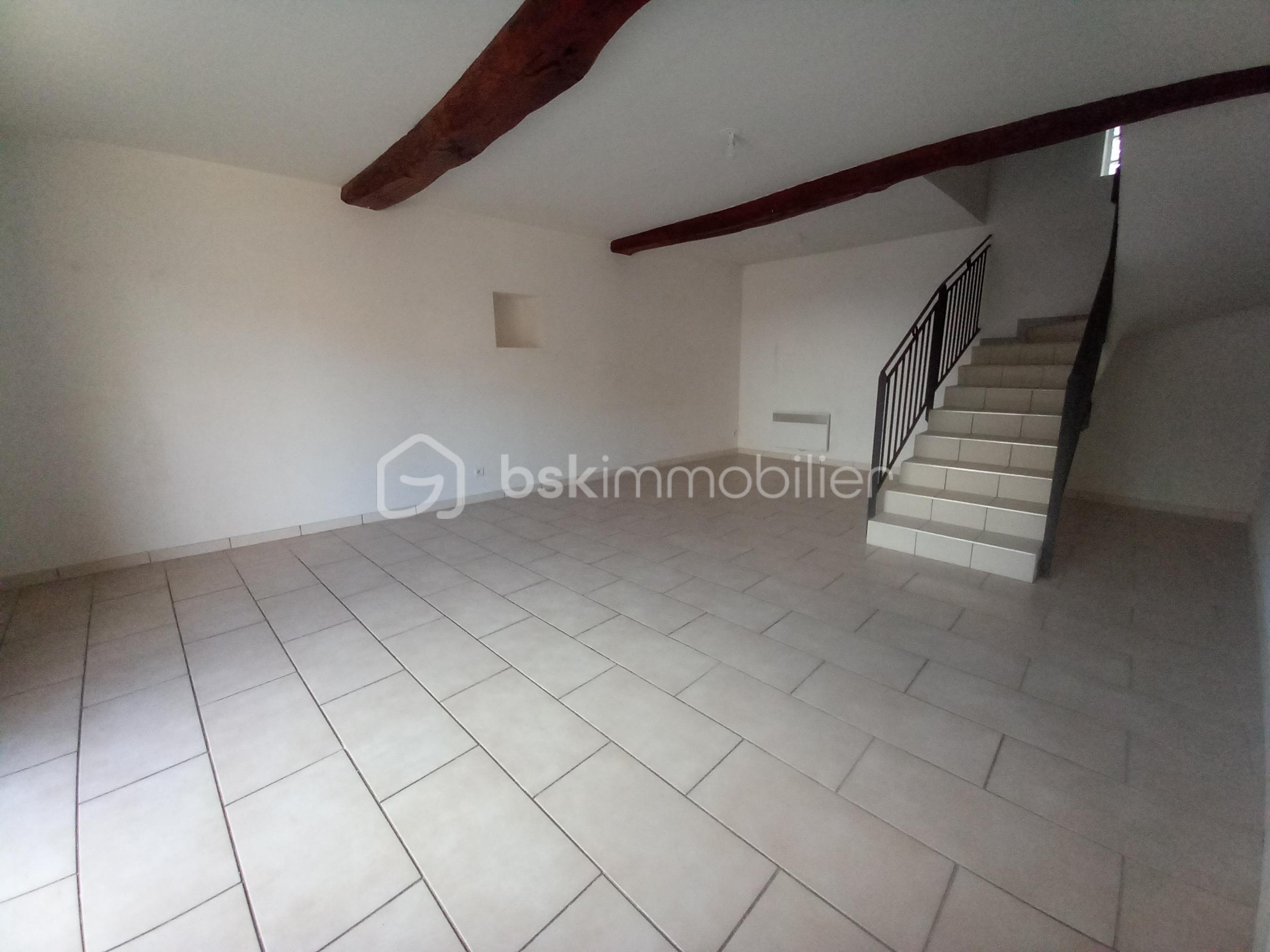 Maison de 103 m² - Maison Semons Salon.jpg