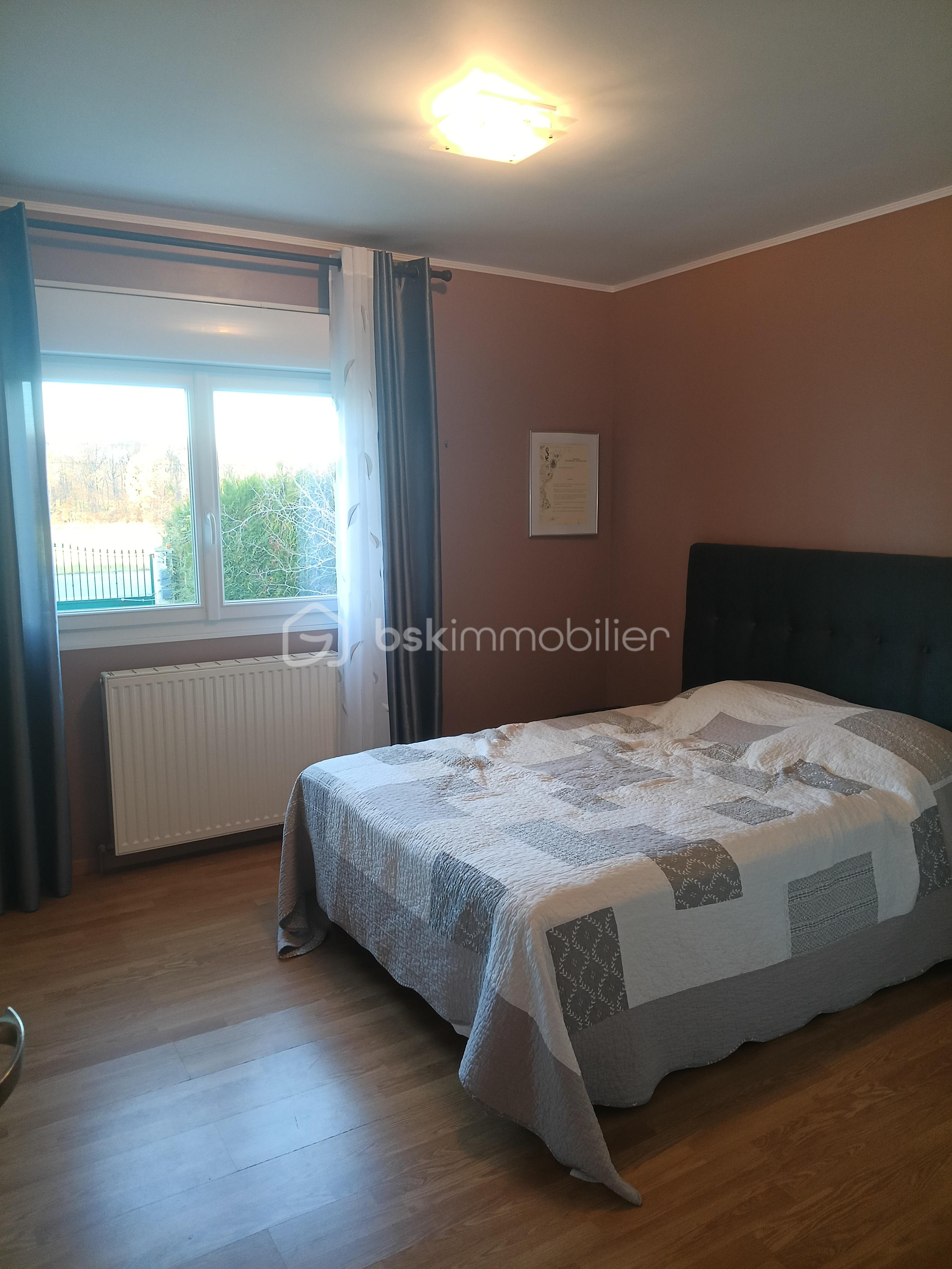 Maison de 73 m² - chambre 1.jpg