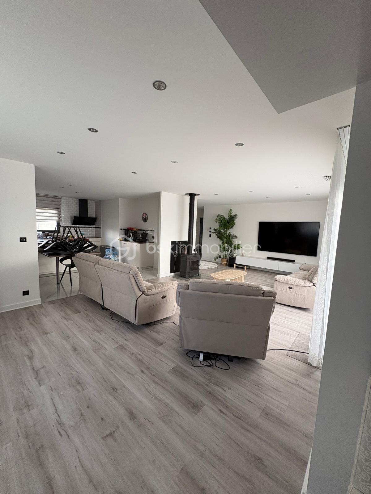 Maison de 152 m² - IMG-20260208-WA0001.jpg