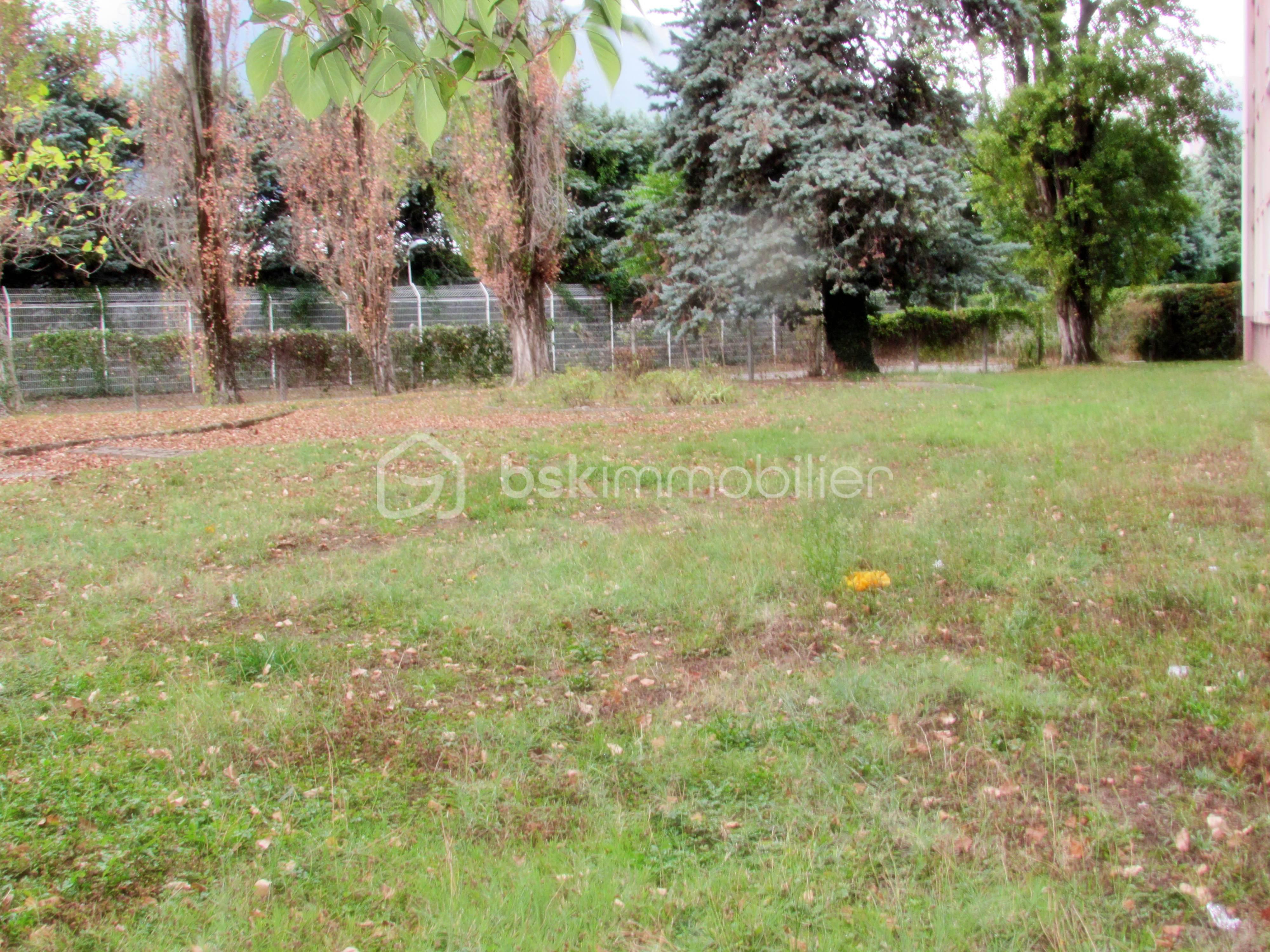 Appartement de 72 m² - parc.JPG