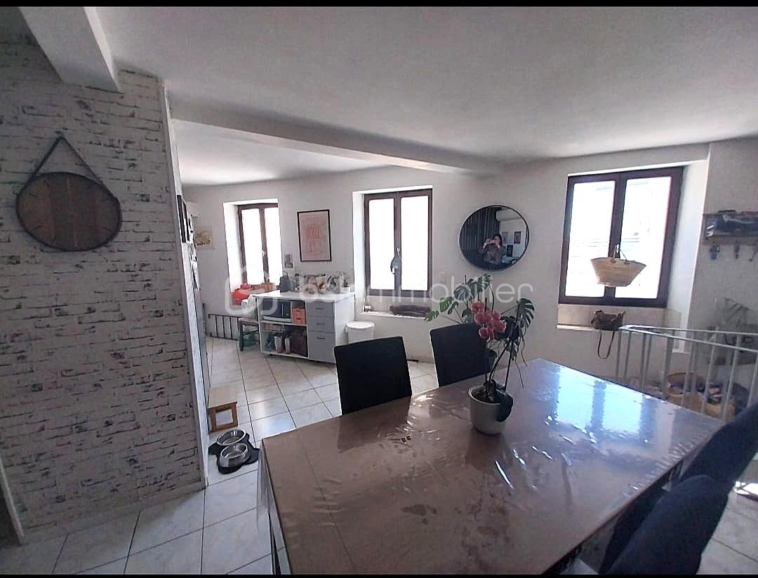 Maison de 73 m² - IMG-20250613-WA0010.1.jpg