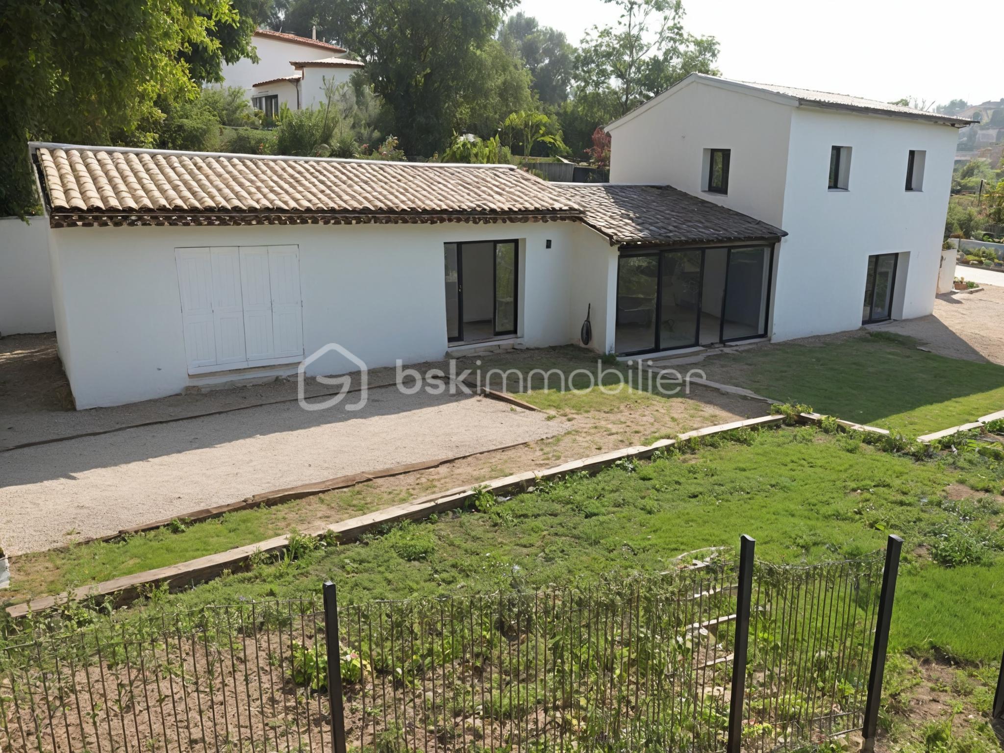 Maison de 168 m² - 554d5cf4146c6bf-1.jpg