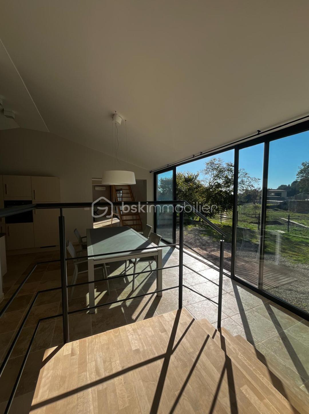 Maison de 168 m² - c13f4c0eb9c4718-1.jpg