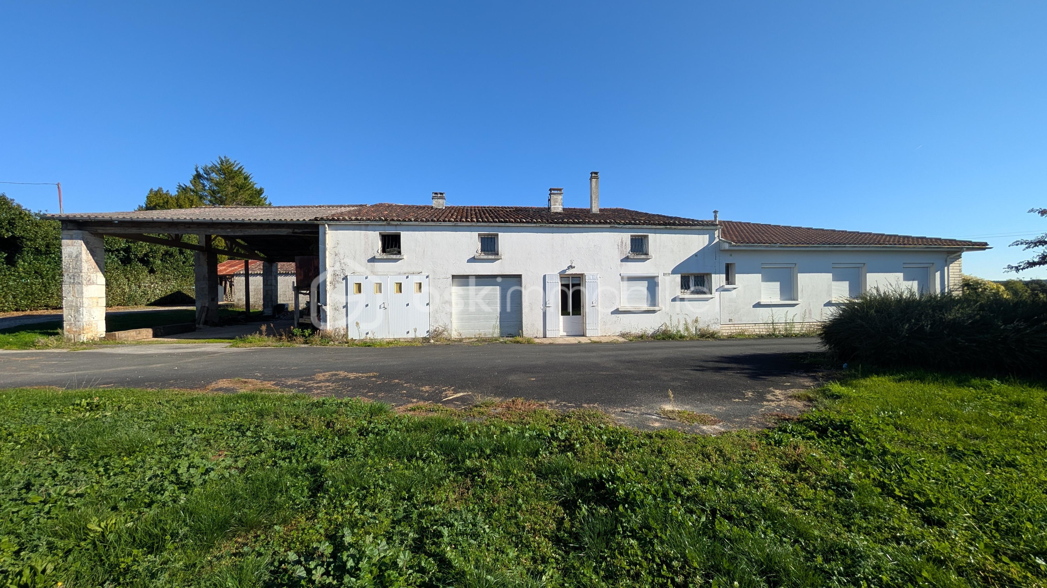 Corps de ferme de 232 m²