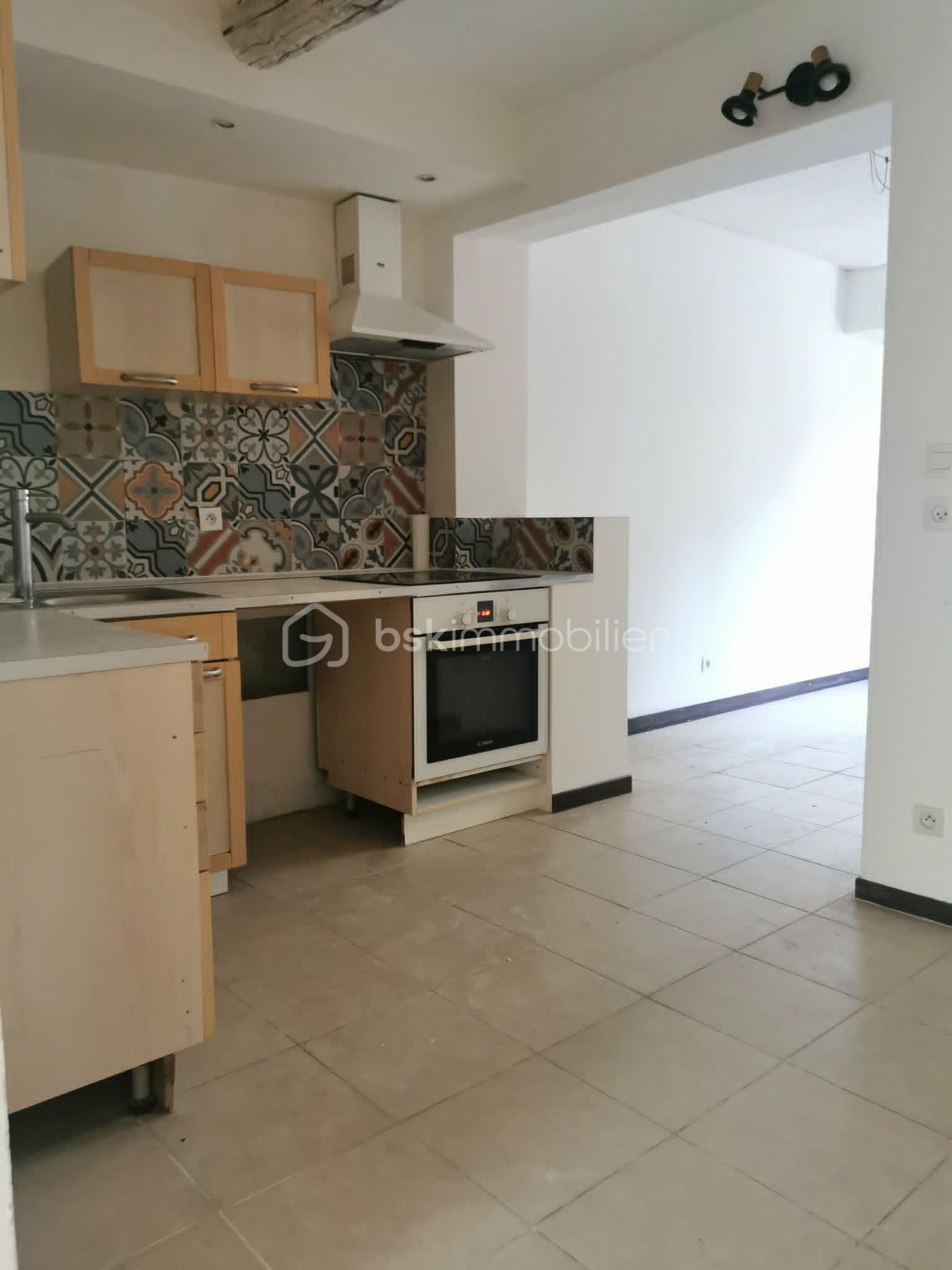 d9985efe-9013-4540-b00d-41b1d883cc47.jpg