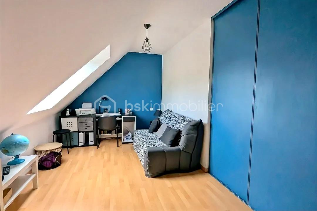 Maison de 105 m² - hoqi-0e7555b98b17469d923f86fb35d2b5cb.jpg