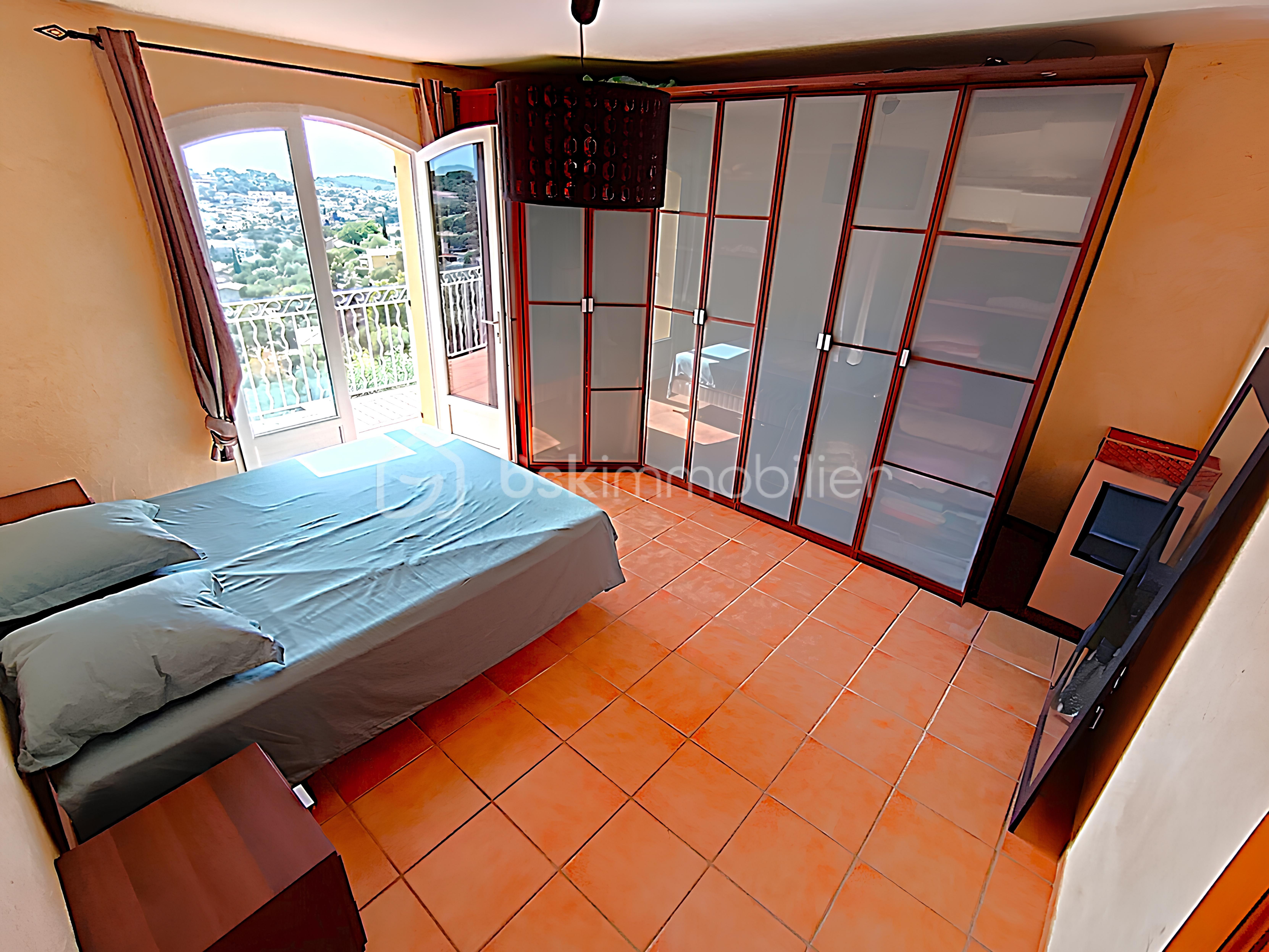Maison de 225 m² - 11 CHAMBRE HAUT 2 A.jpg