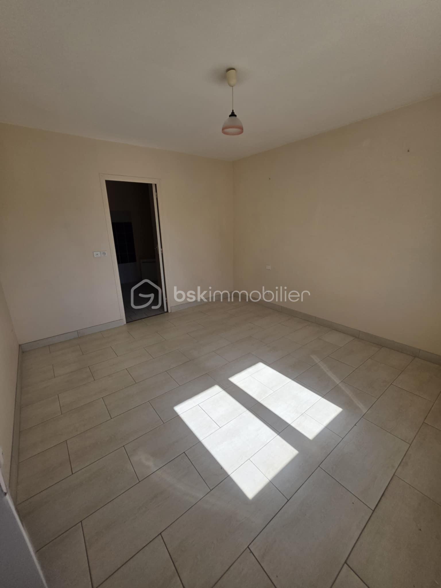 Maison de 152 m² - ca6ea140-fa88-4c51-b8f7-efb36ec4ee14.jpg