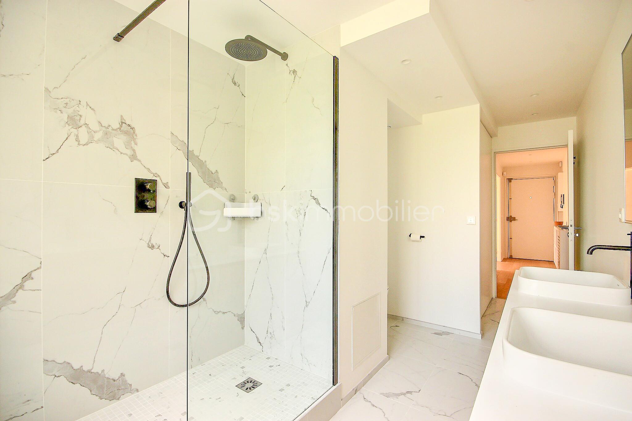 Appartement de 105,49 m² - 5_0006.jpg