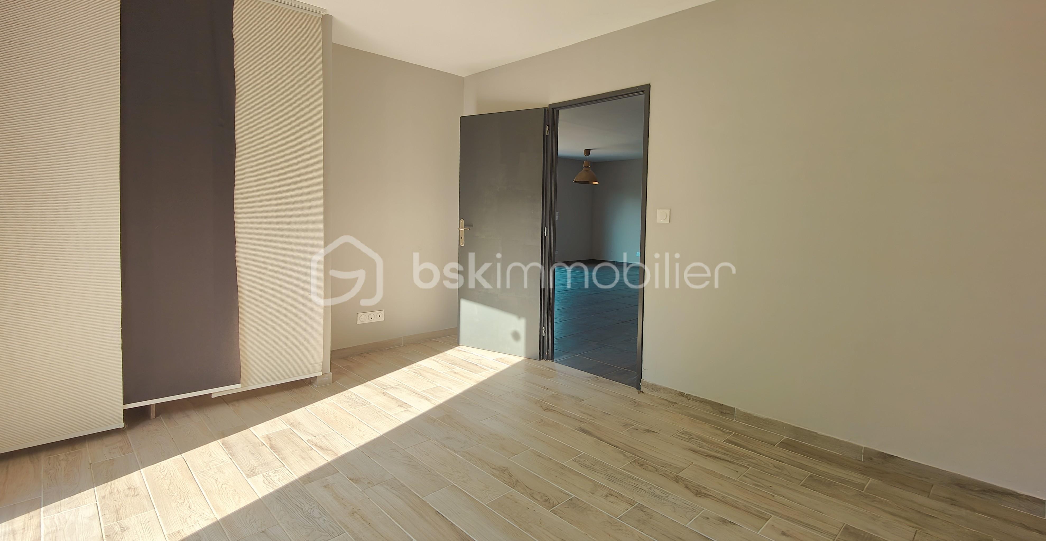 MAISON A VENDRE VISAN EMILIE BROCHE 0629326964 (6).jpg