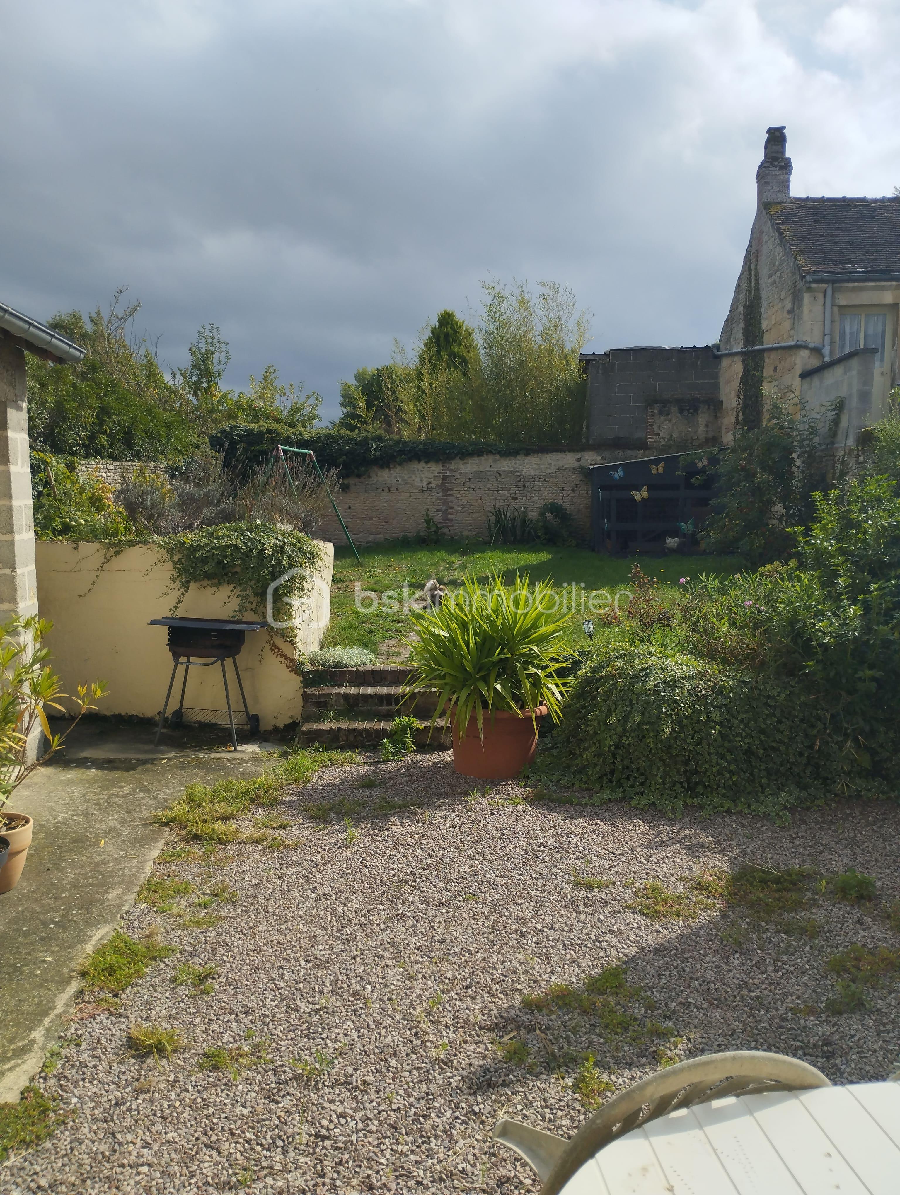 Maison de 96 m² - Terrain (1).jpg