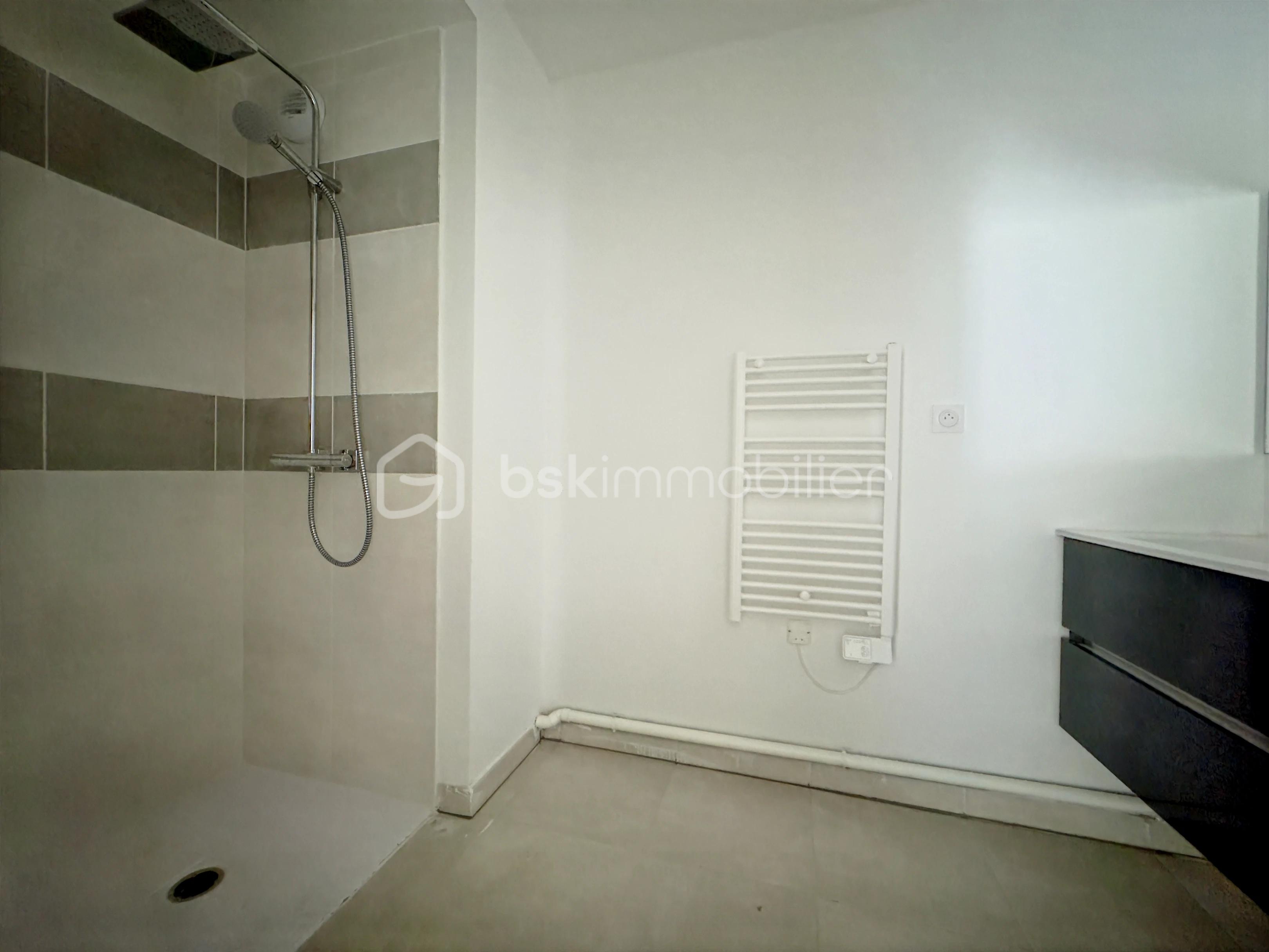 Appartement de 74,40 m² - 8983ea8c-b6f2-4e64-9dbe-3099a909f1ec.jpg