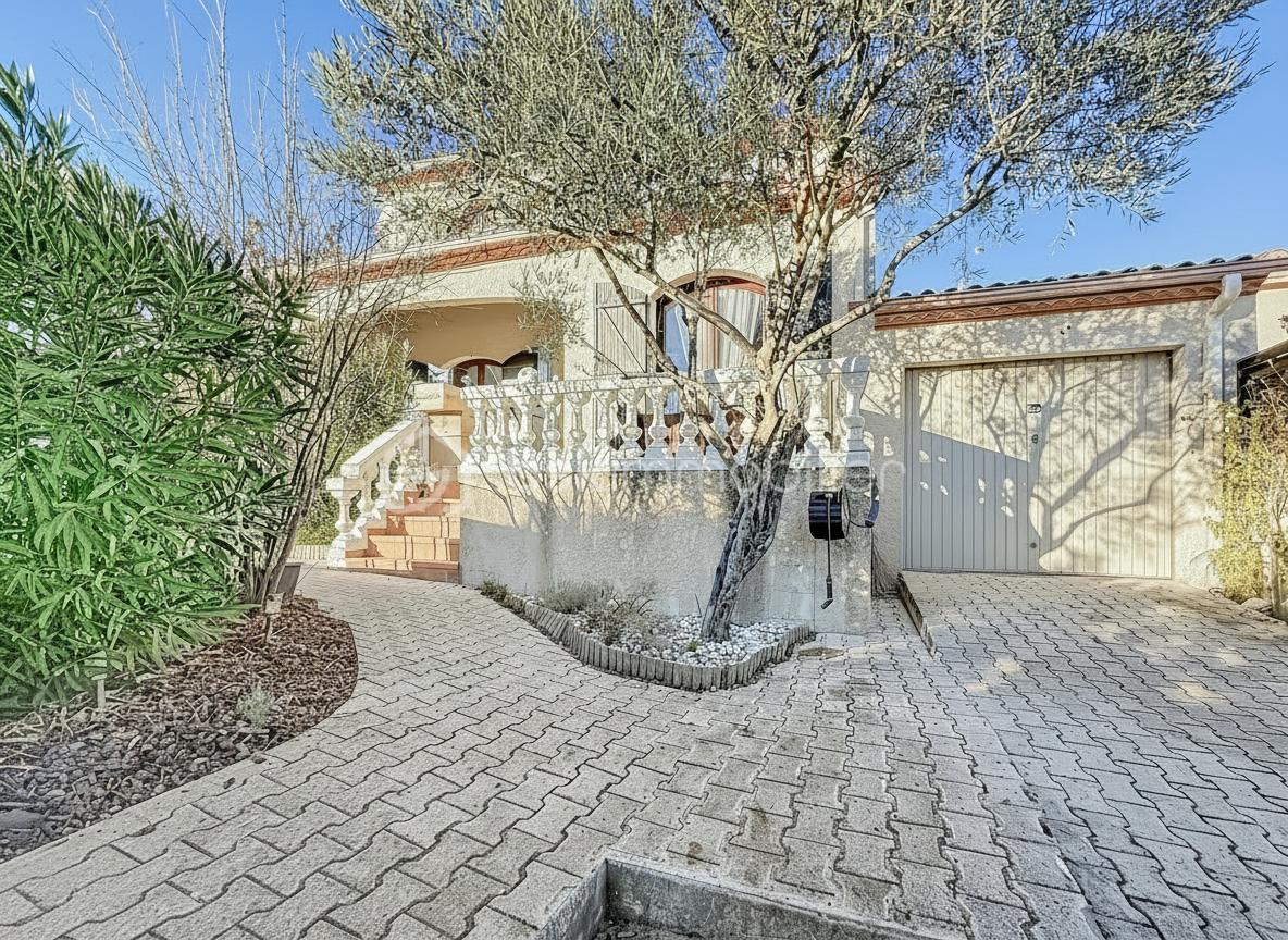 Maison de 115 m² - generated_2025-12-05T23_27_19.323.jpg