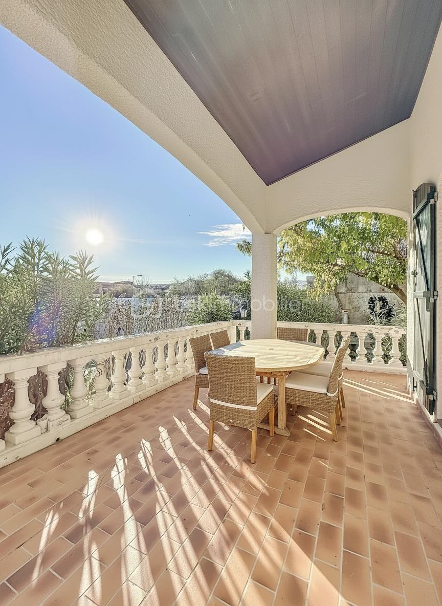 Maison de 115 m² - generated_2025-12-05T23_24_21.565.jpg