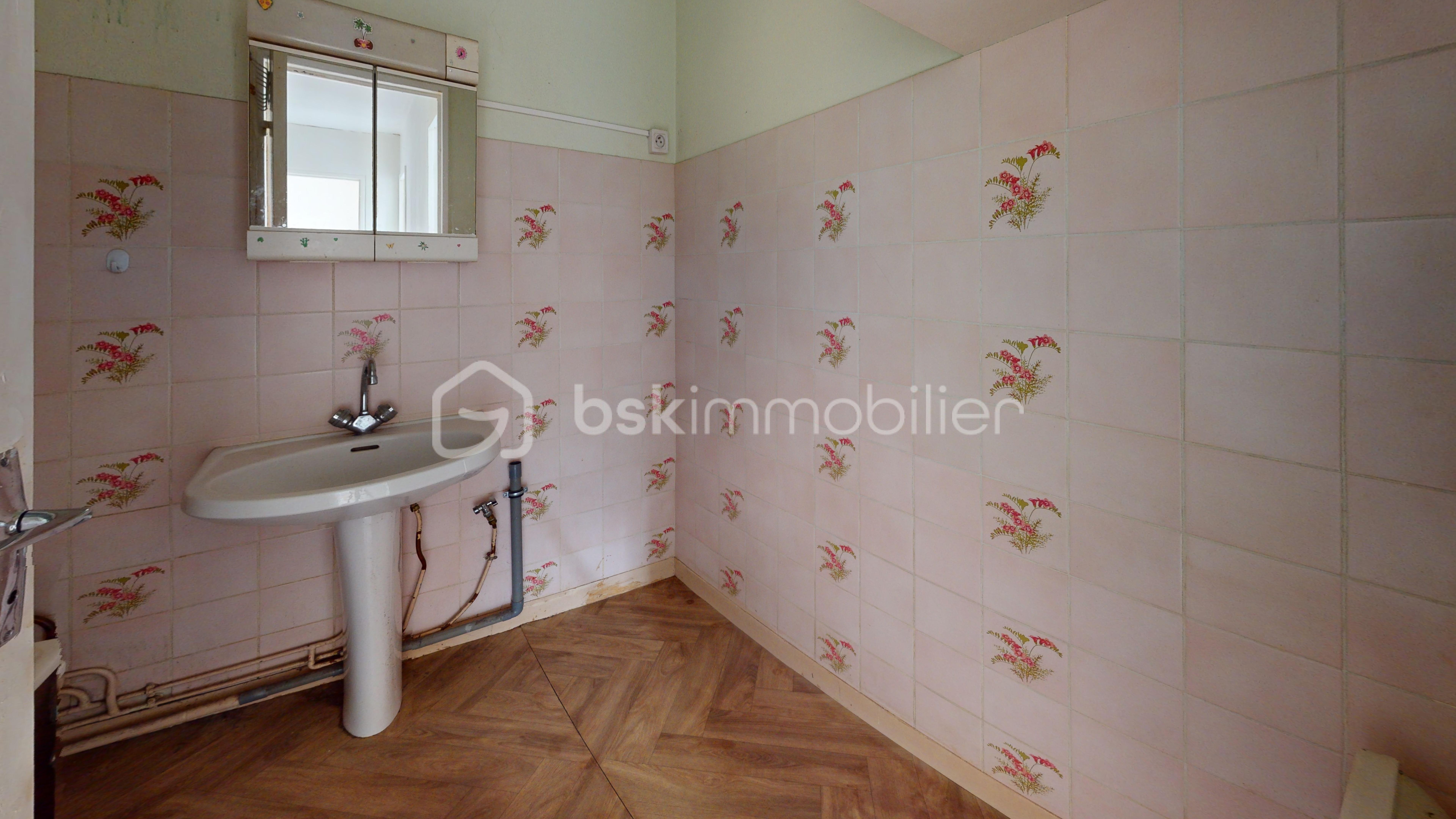 Appartement-3P-1er-etage--Bathroom.jpg