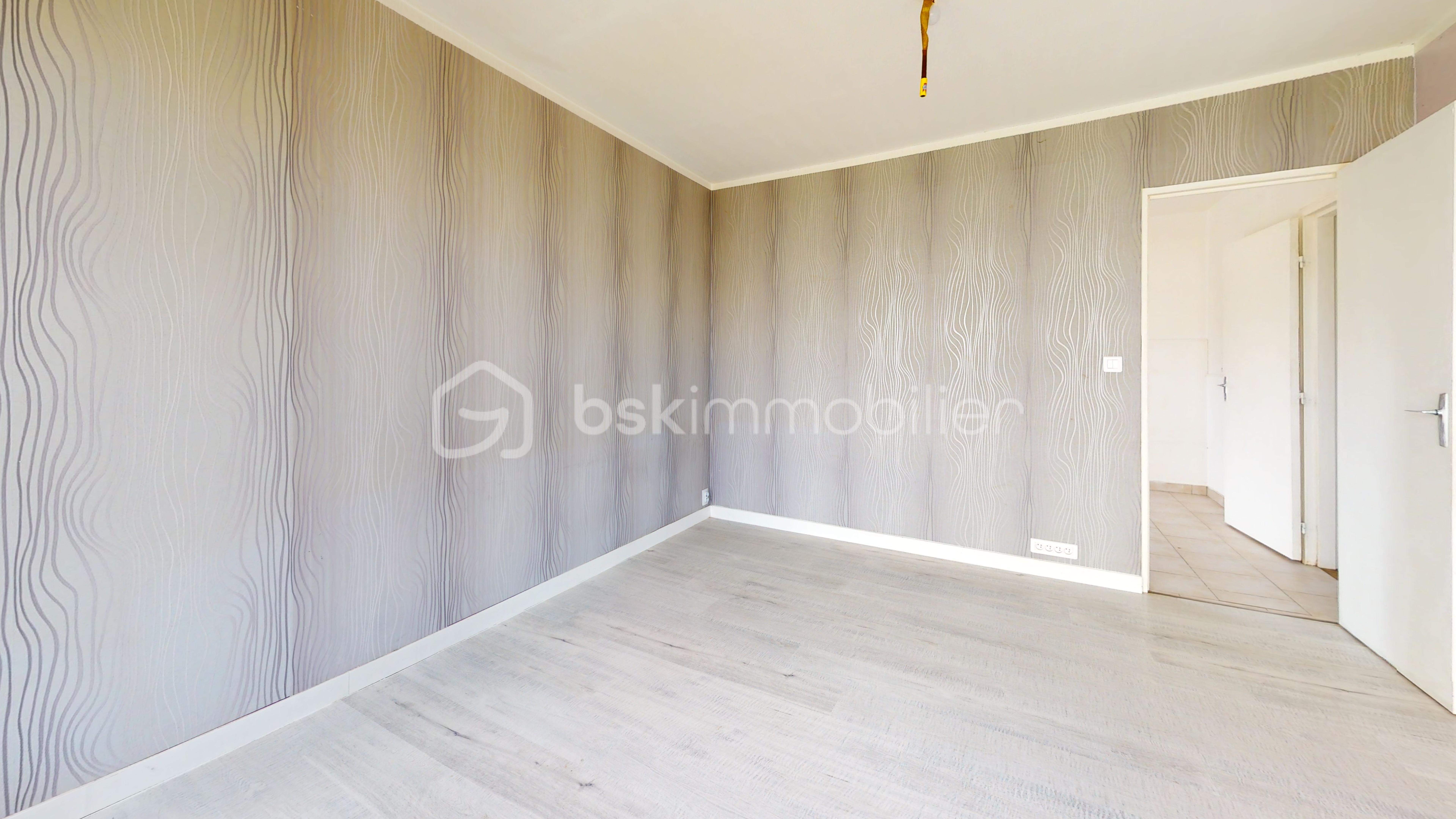 Appartement-3P-1er-etage--Bedroom 5.jpg