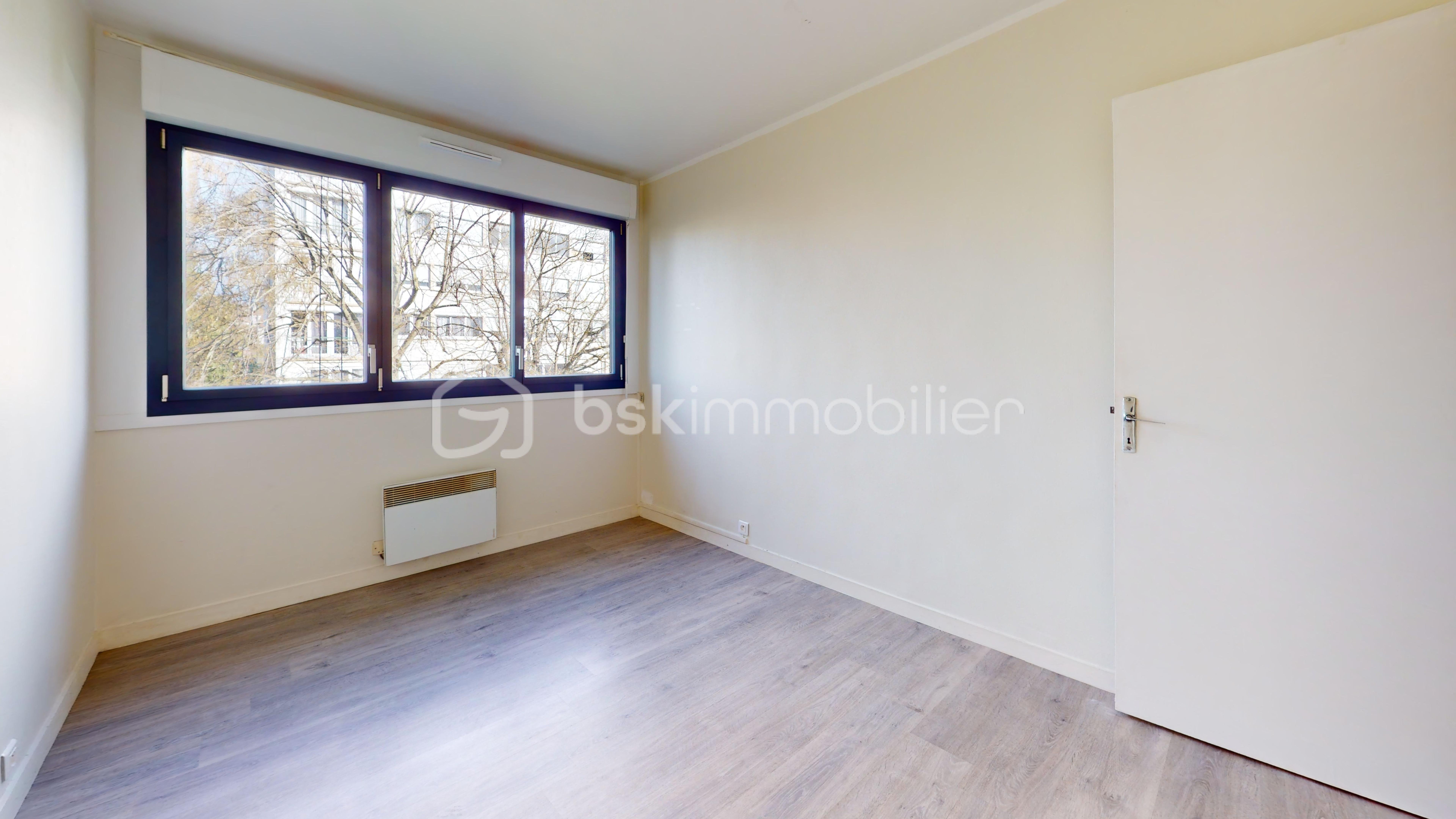 Appartement-3P-1er-etage--Bedroom 1.jpg