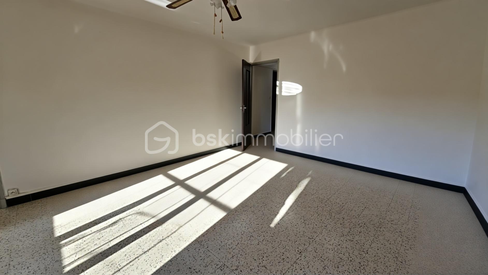 Appartement de 80 m² - a1fd7658cafdb2d-1.jpg