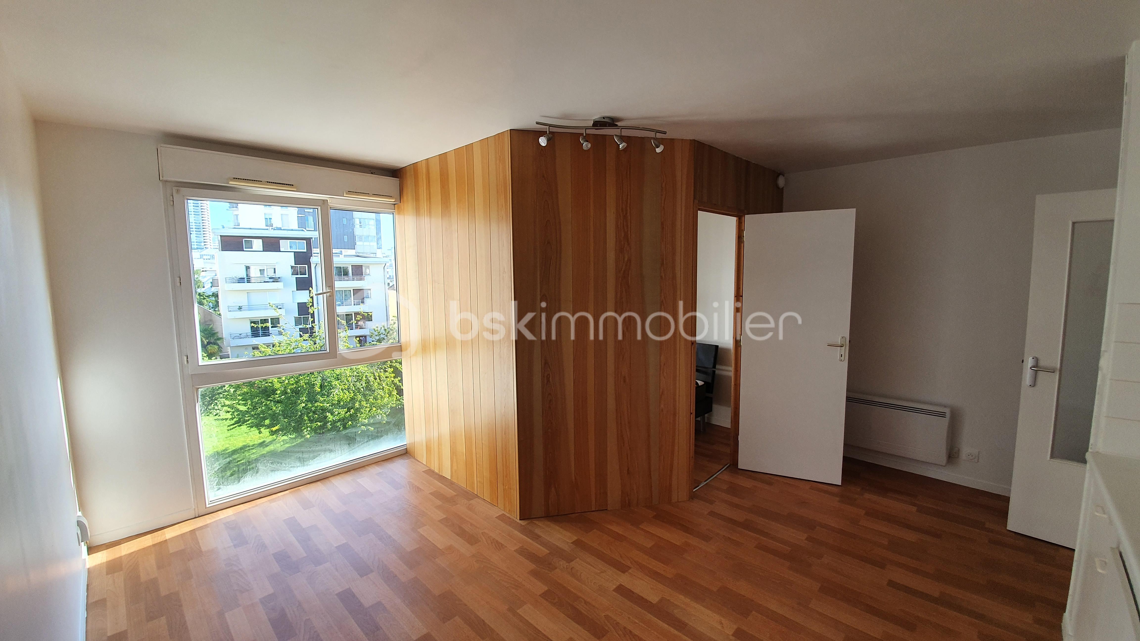 Appartement de 29 m² - salon chambre .jpg