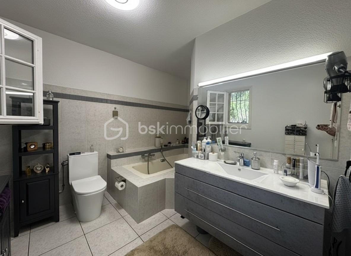 SALLE DE BAIN .jpeg