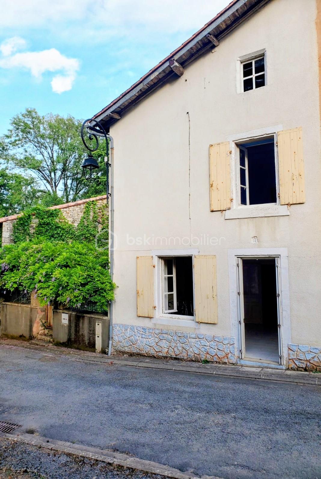 Maison en pierre de 96 m² - IMG-20250730-WA0007~2.jpg