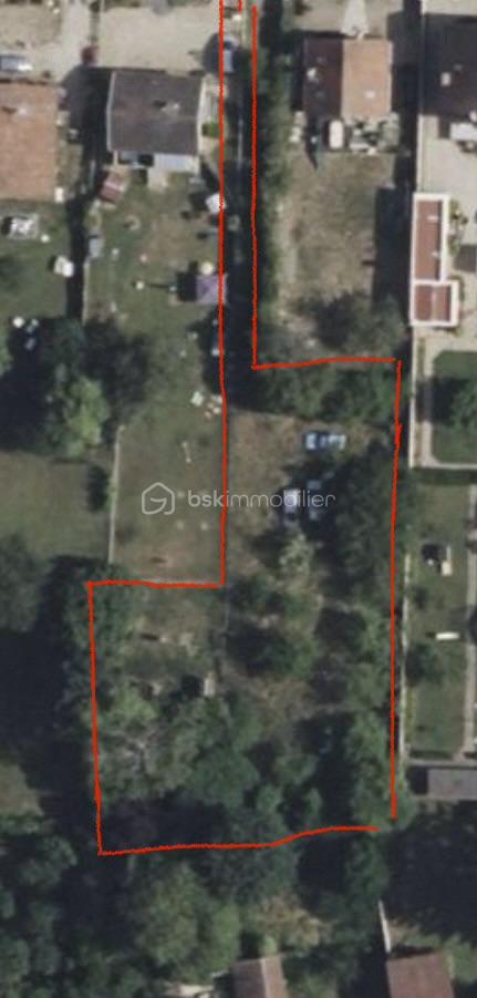 Terrain de 1 532 m²