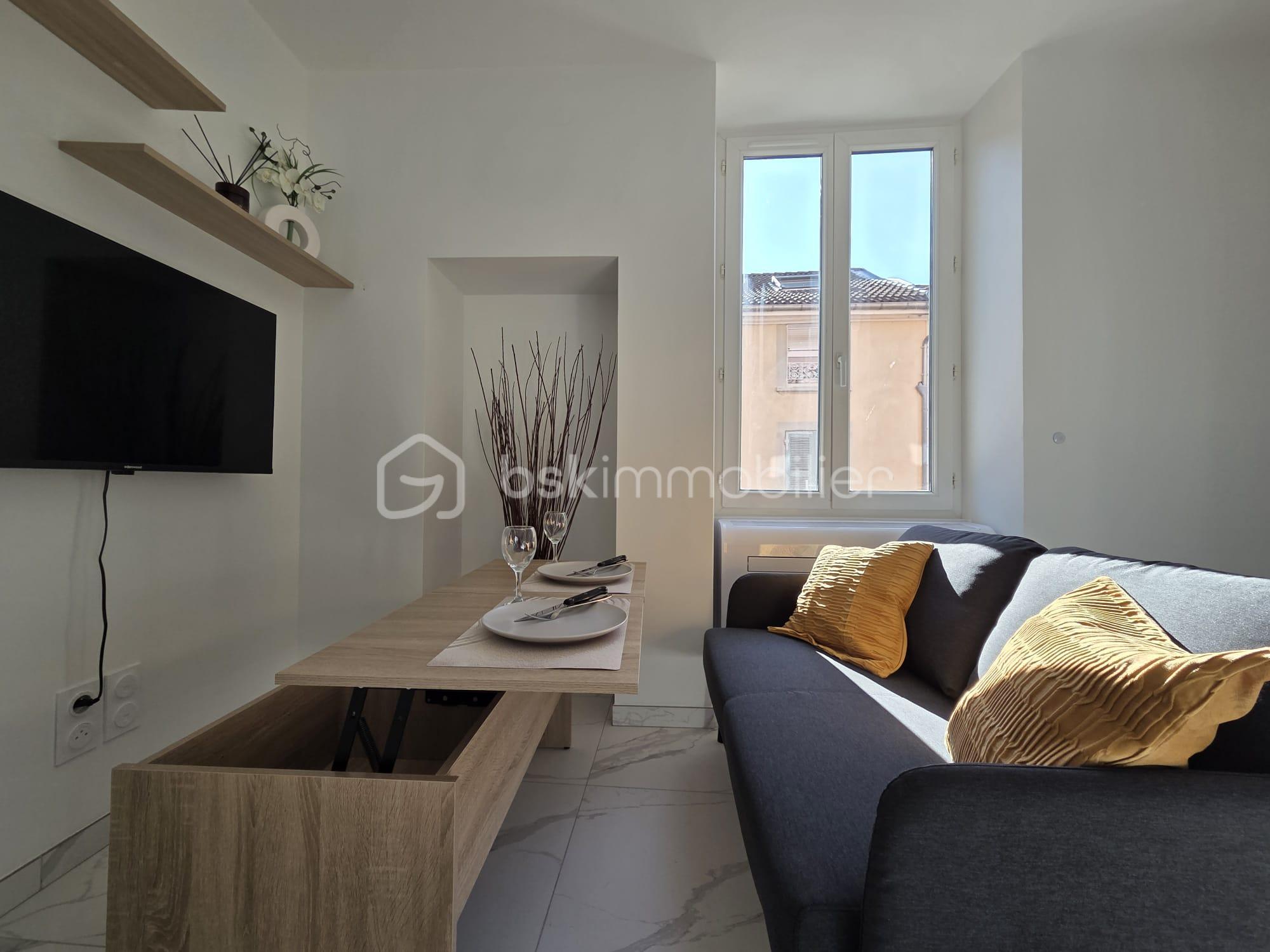 Appartement 4 pièces 31 m² · à Voiron · 31,1 m² · 140 000 €