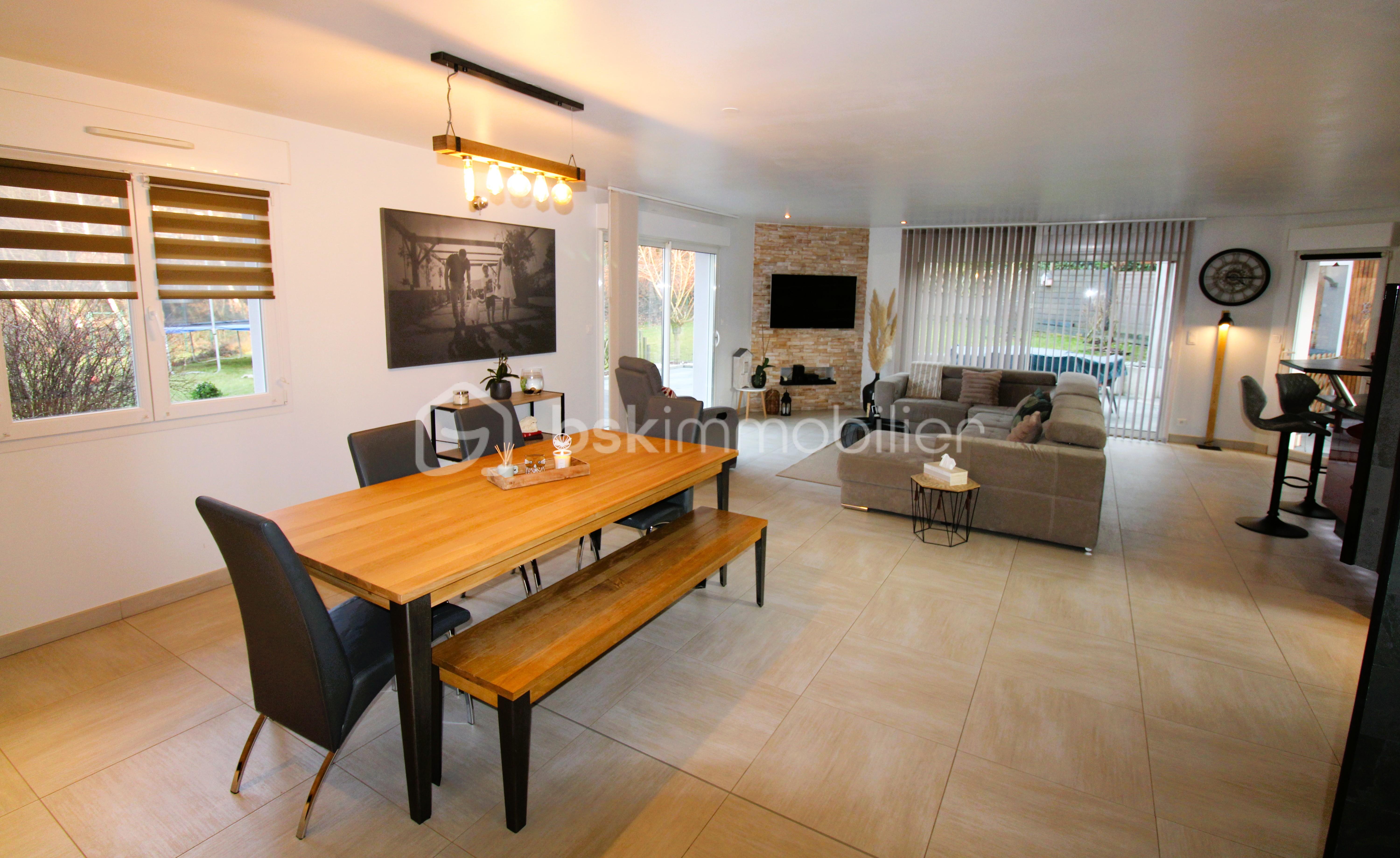 Villa de 180 m² - SALON V2.JPG