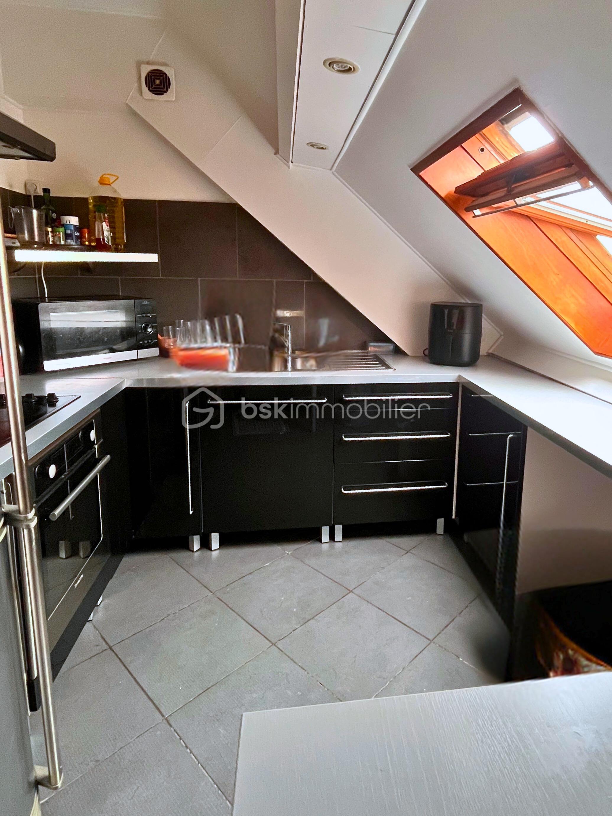 Appartement de 33 m² - 892a181c-58d0-48c9-a0e5-51bf49944596.jpg