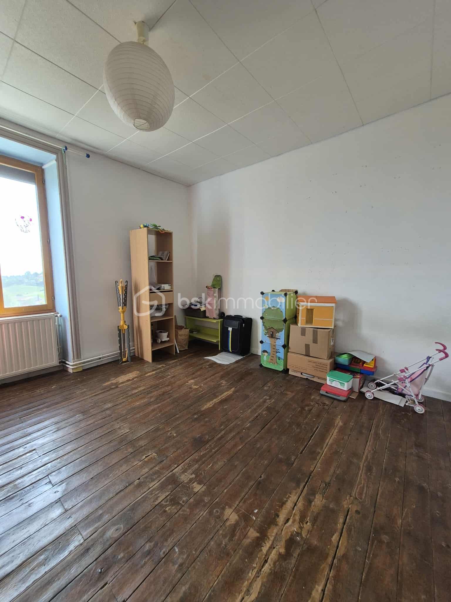 Maison de village de 231 m² - 34f8e344-48c7-4e34-b416-63bfd883b712.jpg