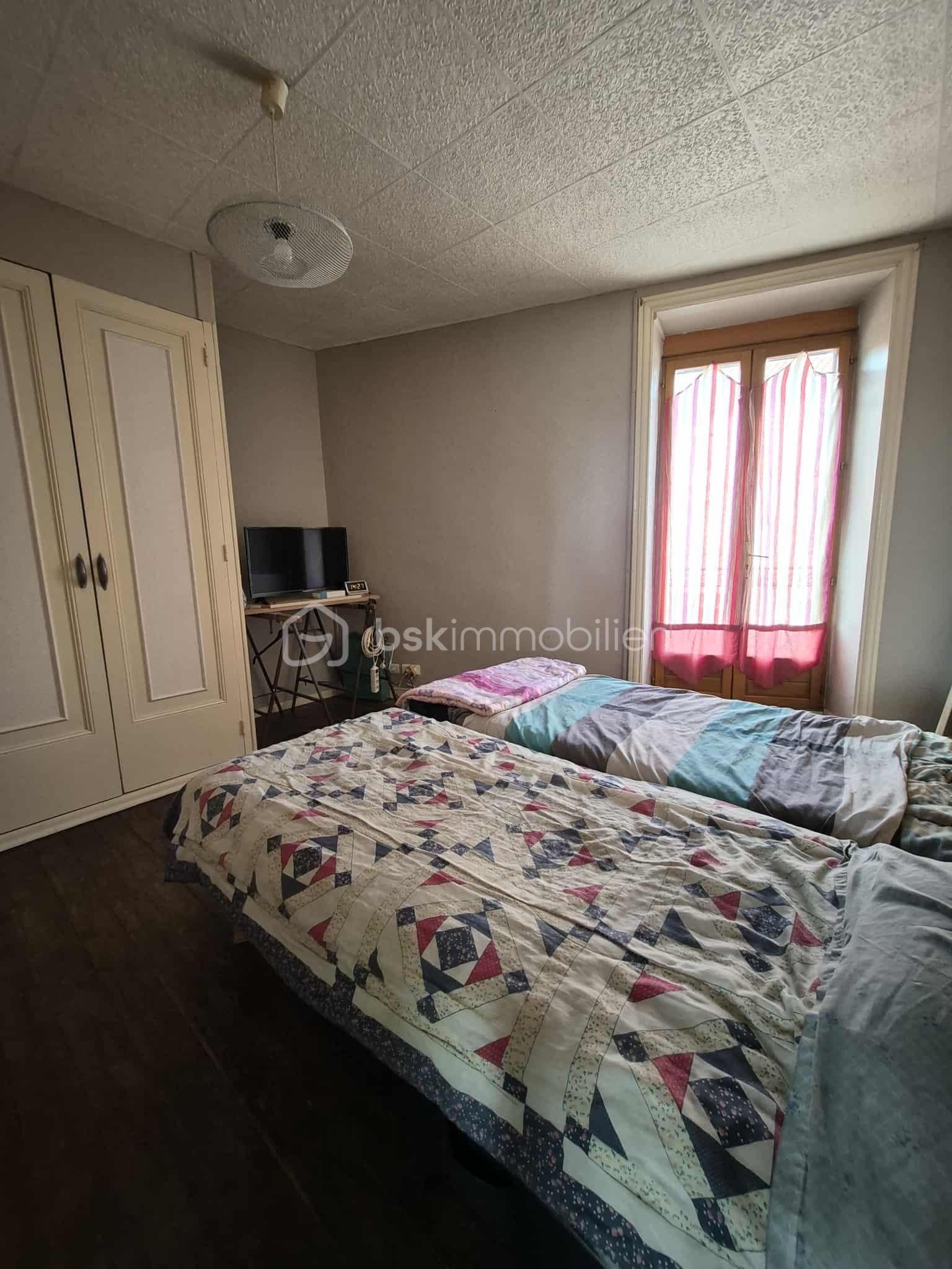 Maison de village de 231 m² - 61c3a1d9-d837-4f43-8c5b-b6183efef873.jpg