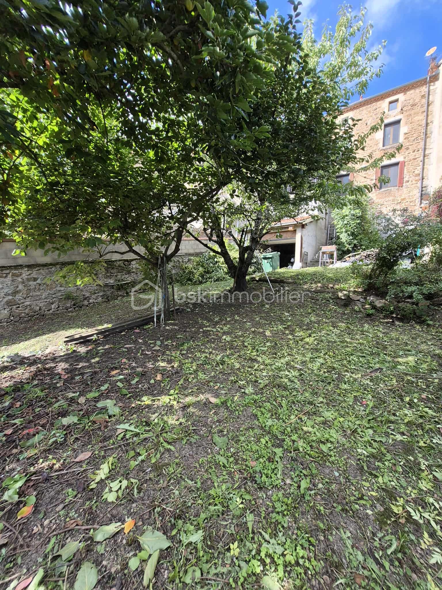 Maison de village de 231 m² - f5214c13-c95b-43cc-92f3-888d66b1b417.jpg