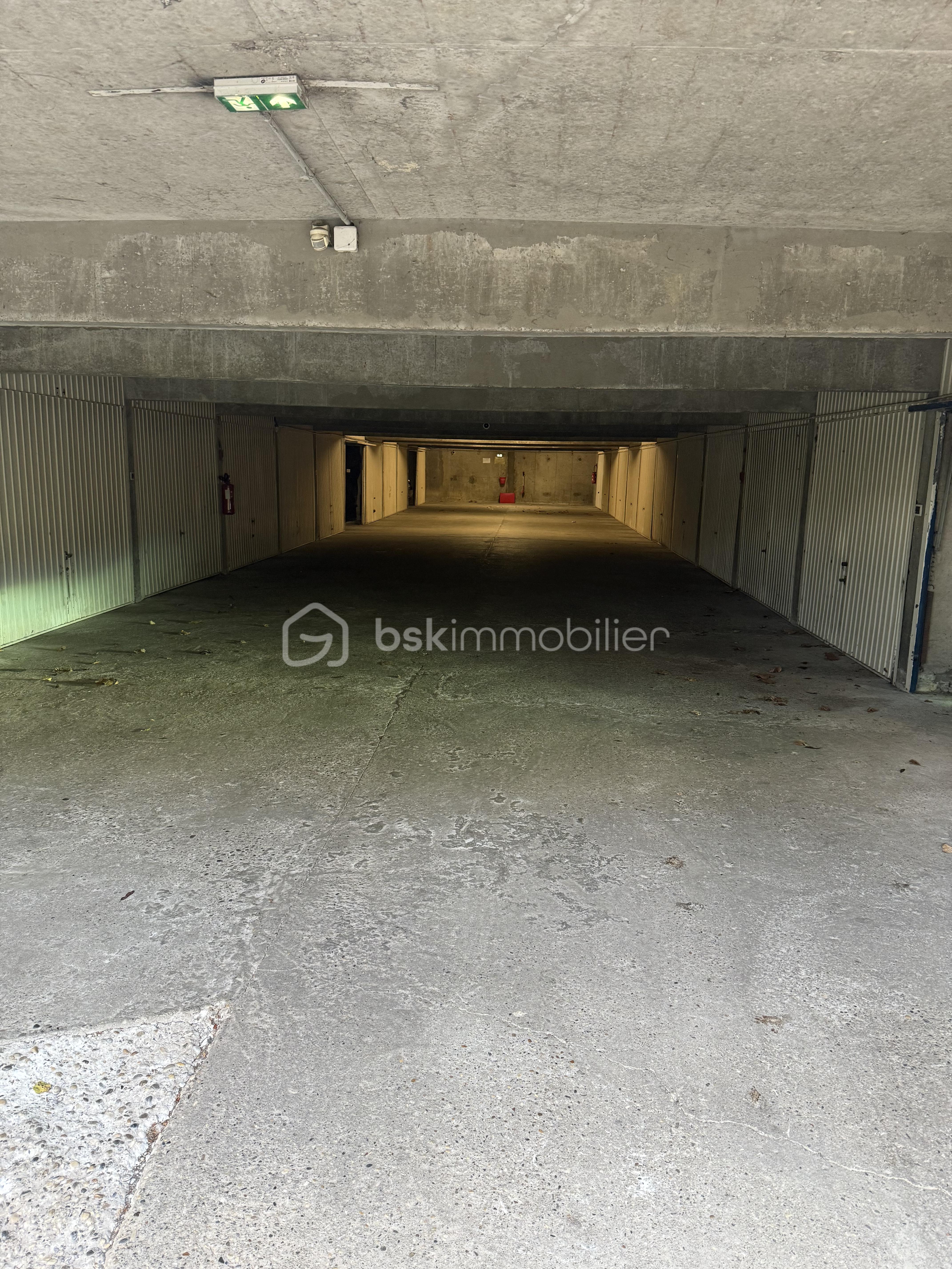 Parking de 13,80 m² - IMG_0799.jpeg