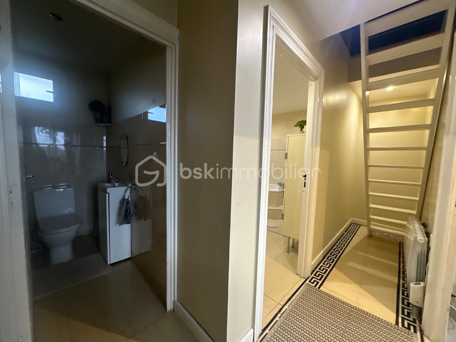 b0045ef5-7e60-4a7f-a94f-857d5ff8bdfe 2.jpeg