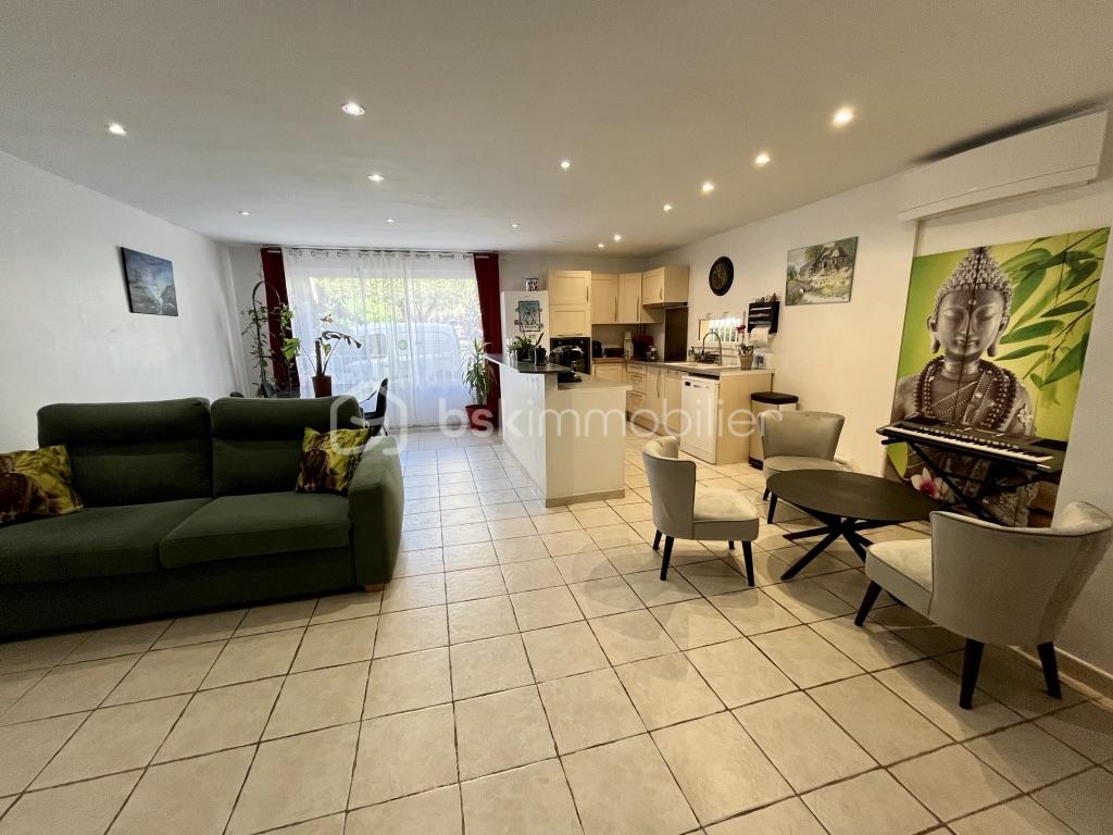 Appartement de 89 m² - f%HGsvEGQZWok9f3EJRjNw_thumb_2ab8.jpg