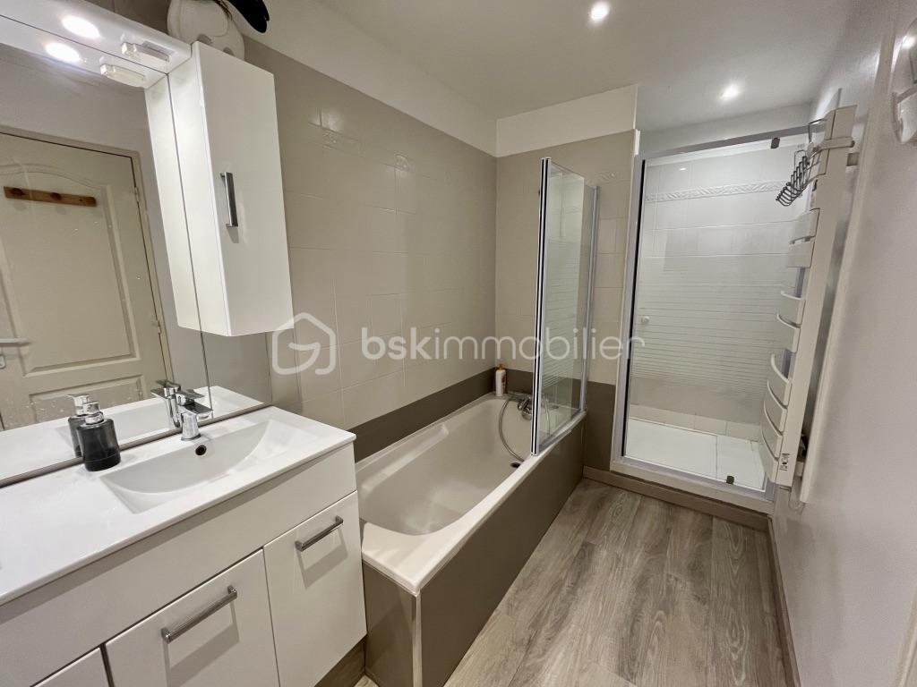 Appartement de 89 m² - 8t2KJJ8bT3yMcbpTL9uLaw_thumb_2a94.jpg