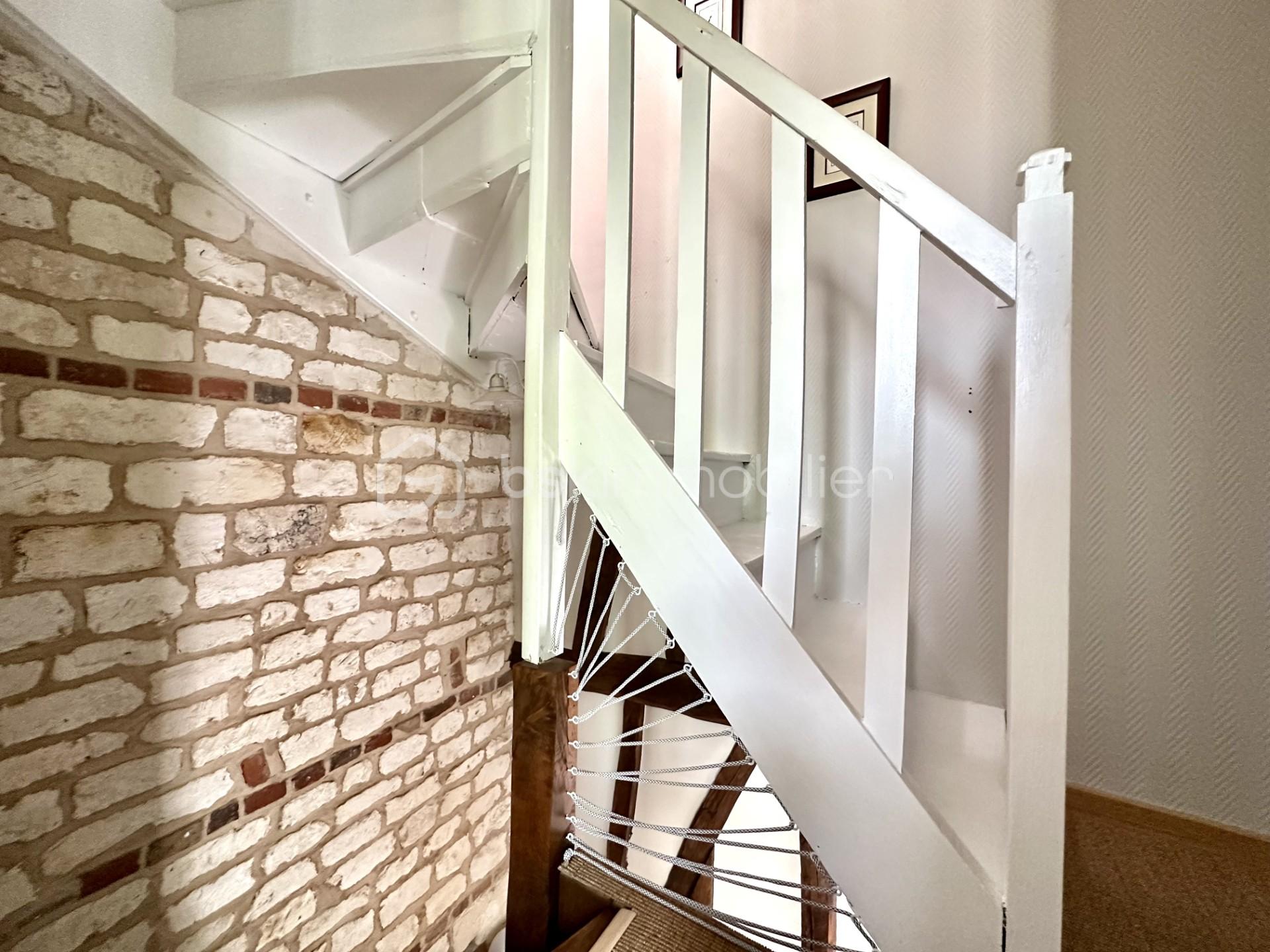 Maison d hote de 140 m² - MONTEE ESCALIER.jpg