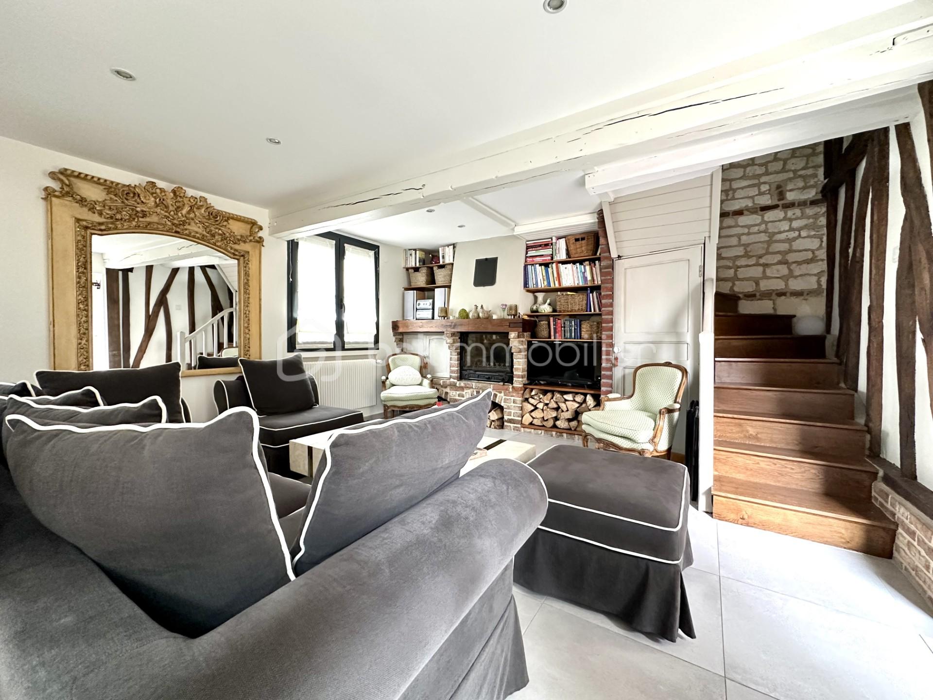 Maison d hote de 140 m² - SEJOUR 2.jpg