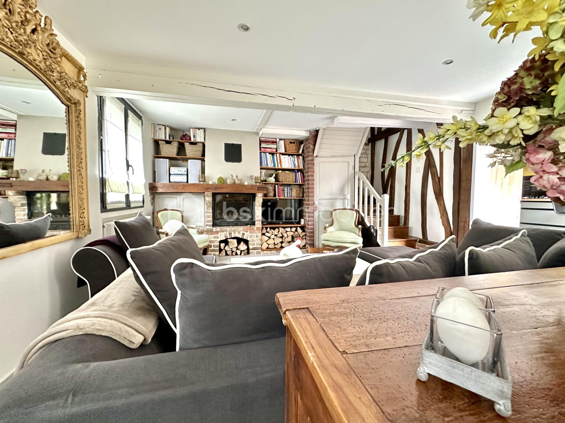 Maison d hote de 140 m² - SEJOUR 1.jpg