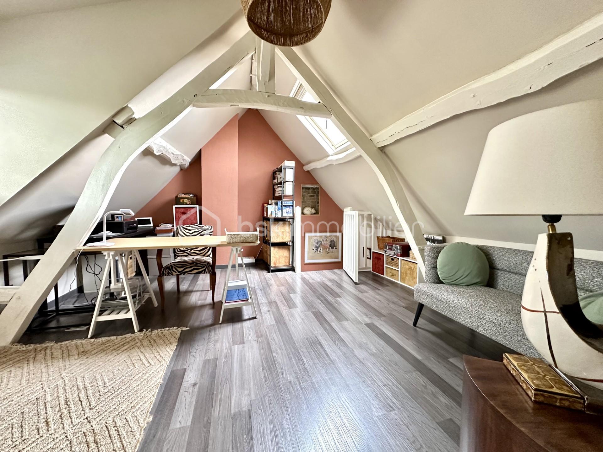 Maison d hote de 140 m² - bureau.jpg