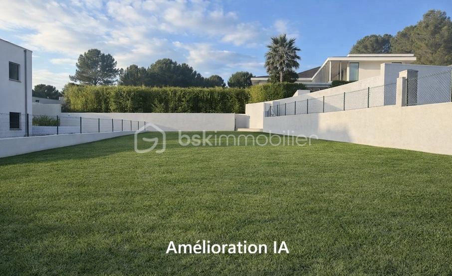 Terrain de 810 m² - terrain epuré IA dos.jpg