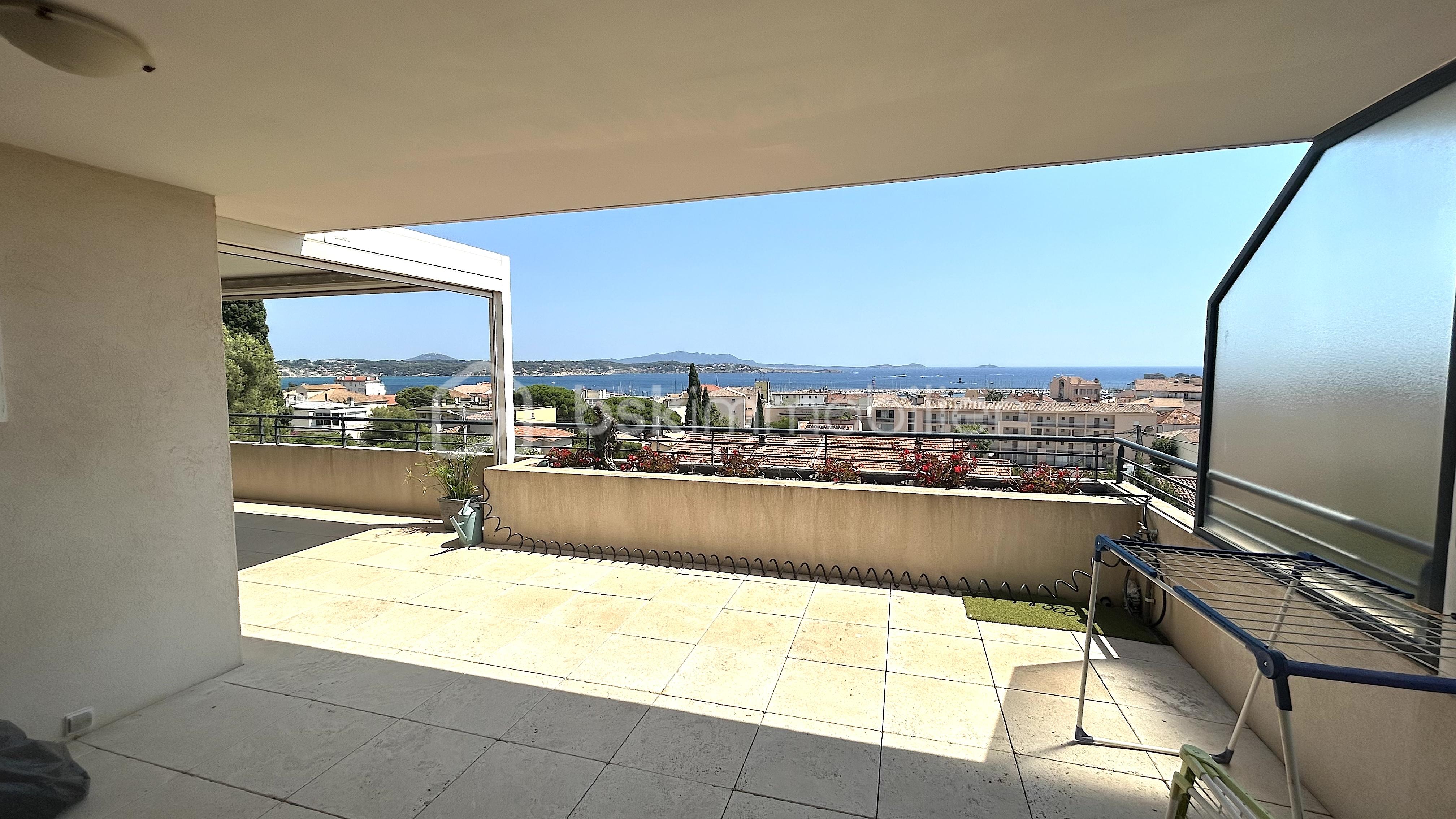 Appartement de 161 m² - Vue mer Terrasse.jpg