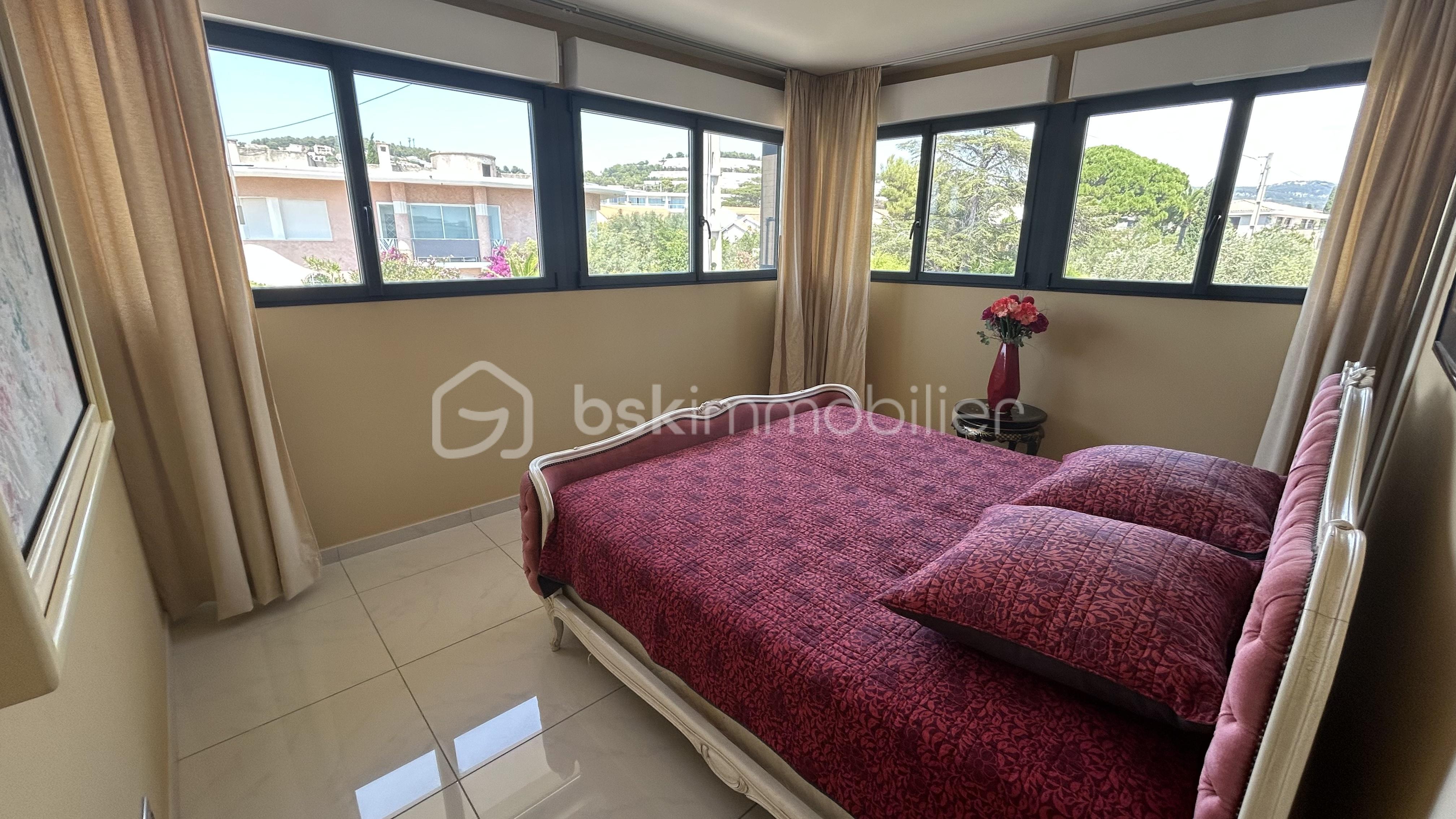 Appartement de 161 m² - Chambre 2.jpg