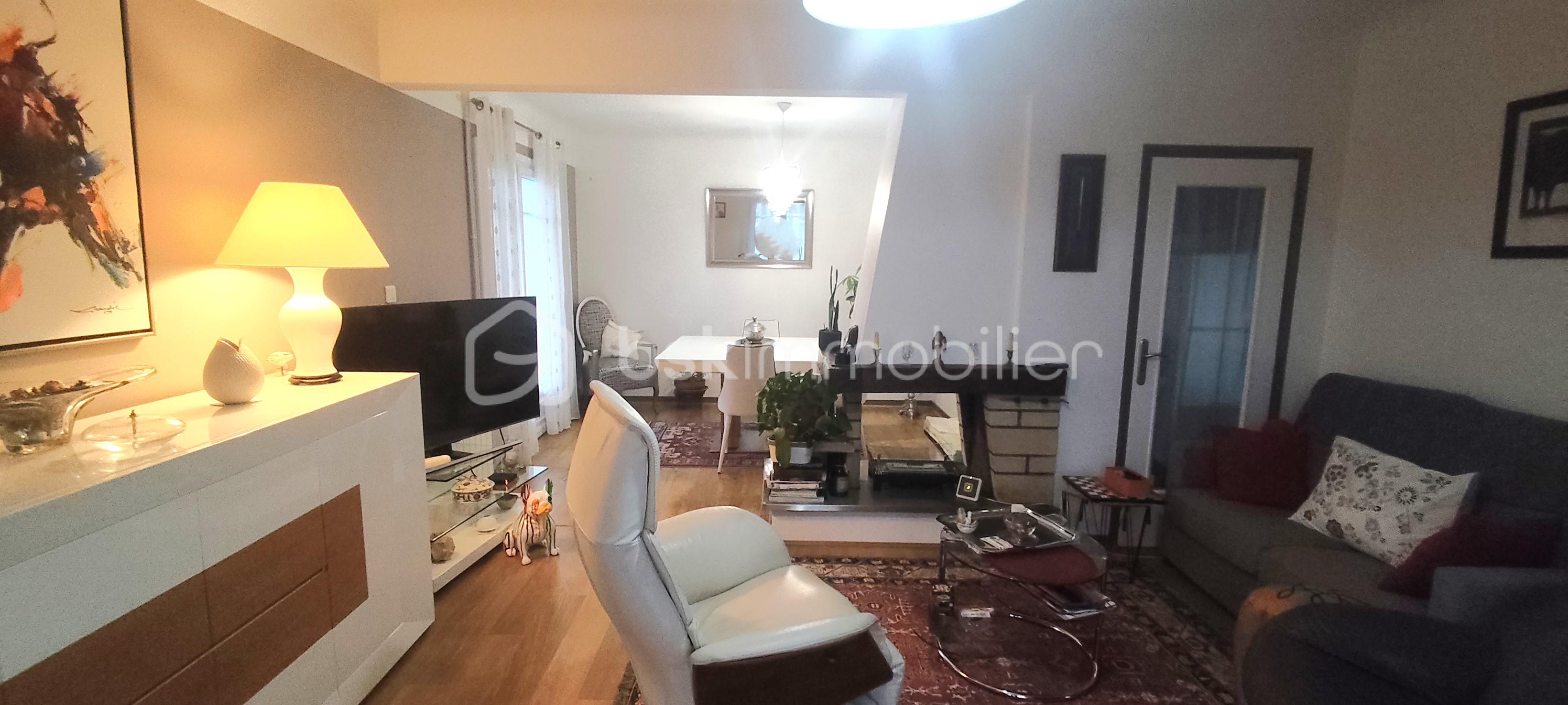 Maison de 130 m² - SALON.jpg