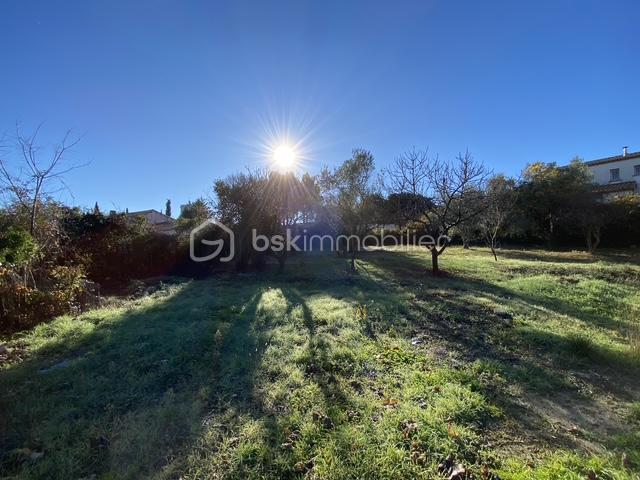 Terrain de 719,30 m² - image2.jpeg