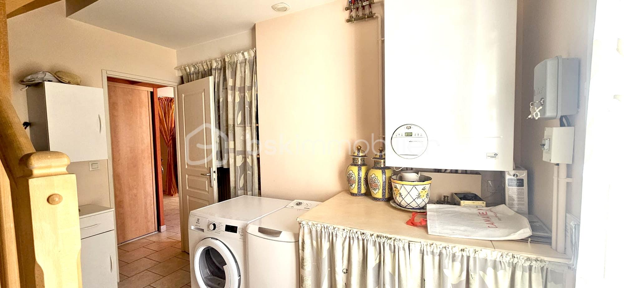 WhatsApp Image 2026-03-06 at 00.20.49 (6).jpeg