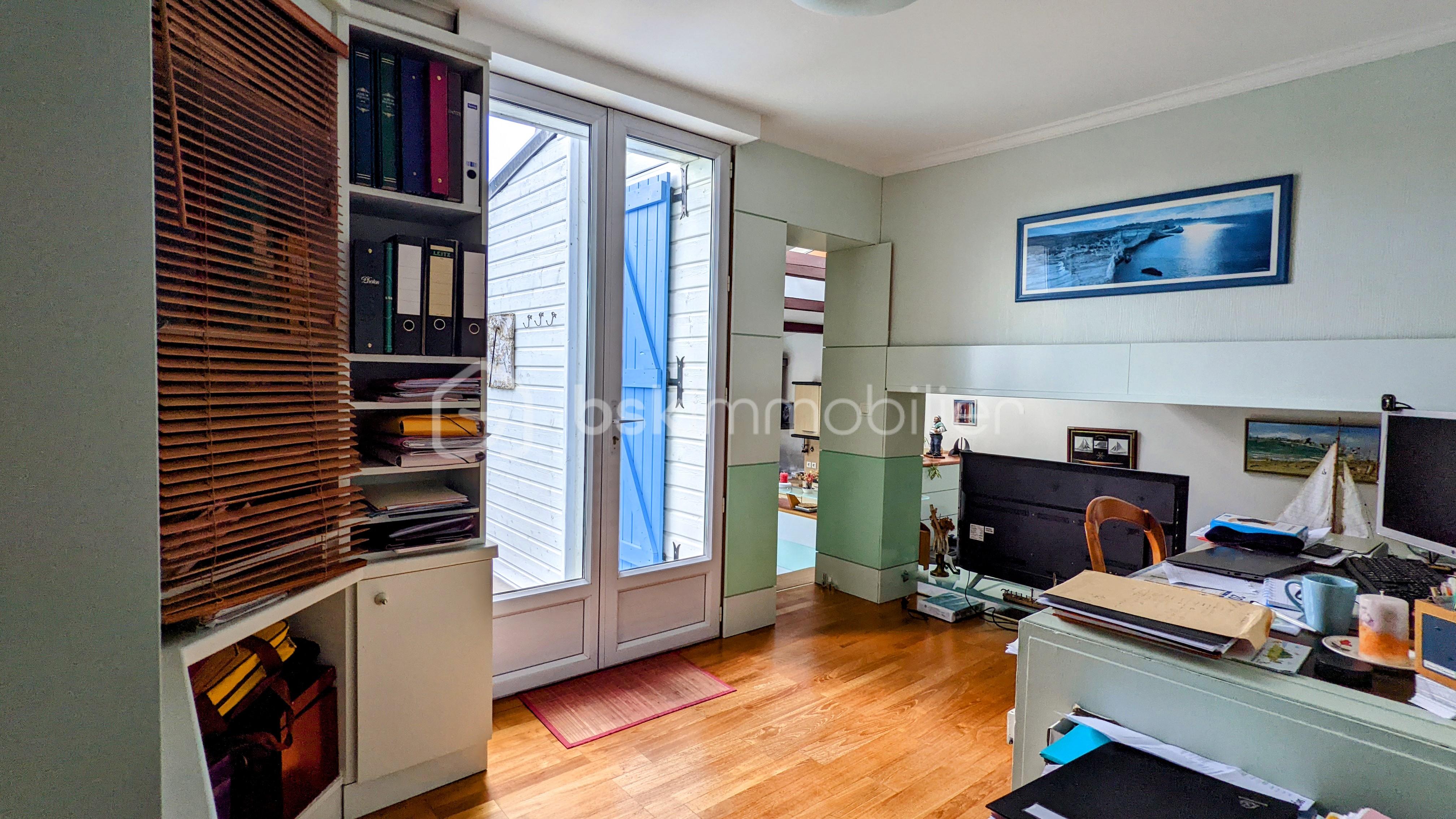 Maison contemporaine de 151 m² - PXL_20220630_134948783.MP~2.jpg