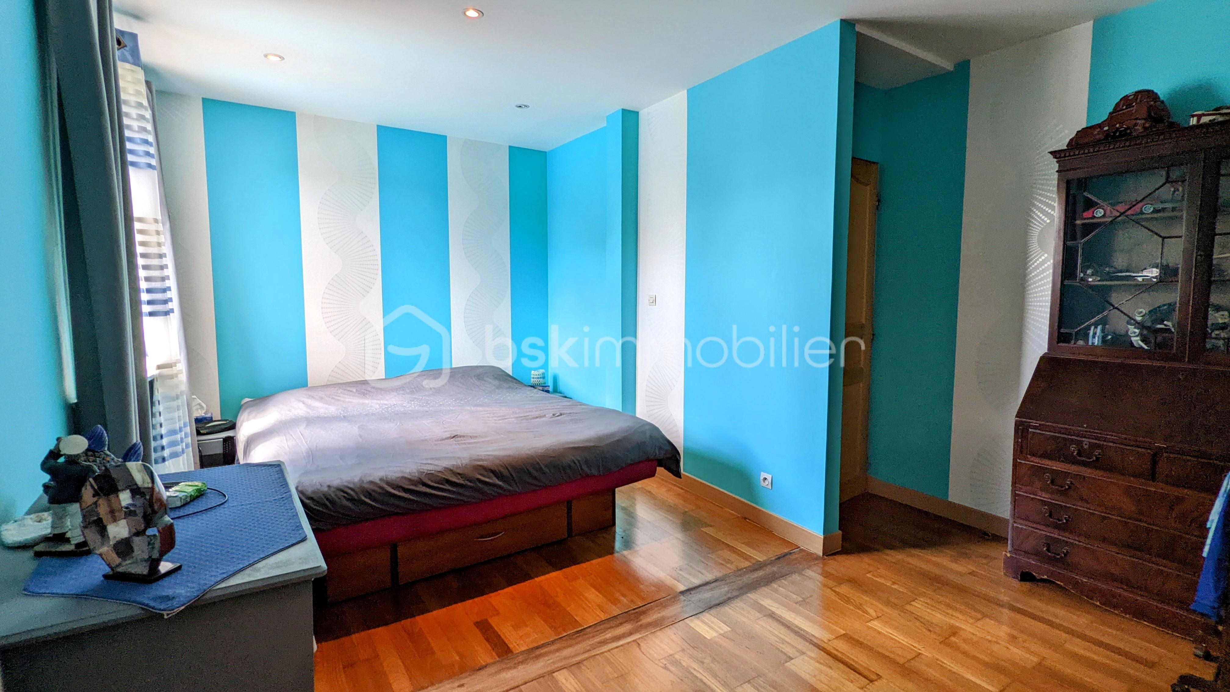 Maison contemporaine de 151 m² - PXL_20220630_135227096.MP~2.jpg