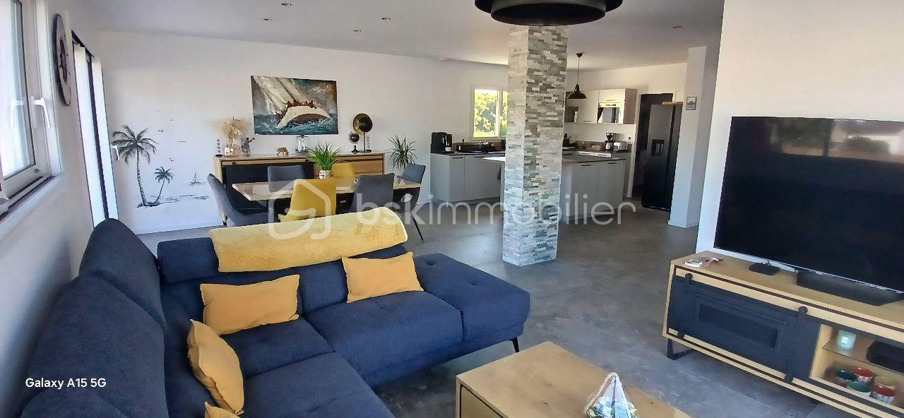 Maison de 140 m² - 1ère photo bon coin (5).jpg
