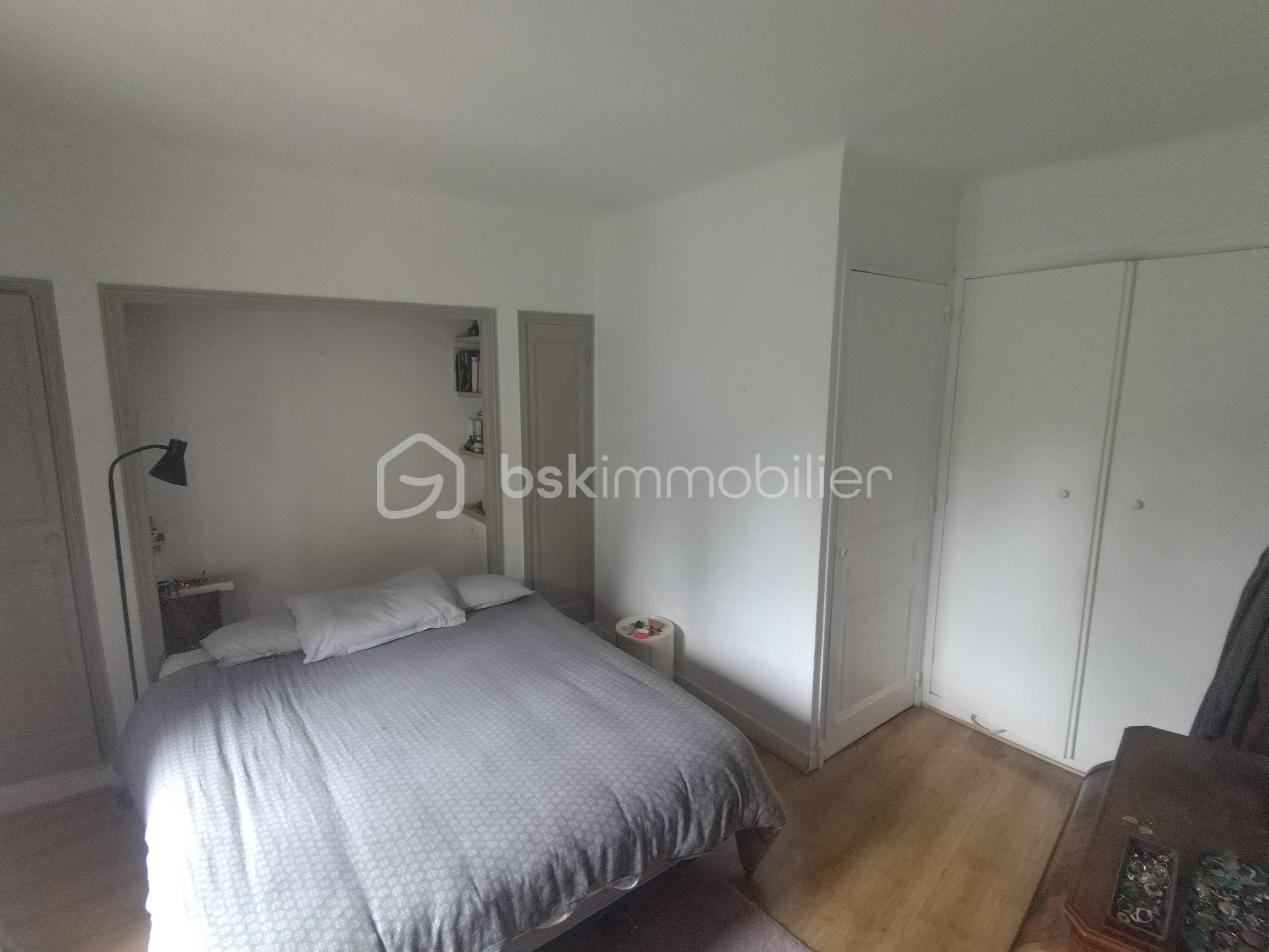 Maison de ville de 171,80 m² - chambre en suite et salle d'eau  (8).jpg